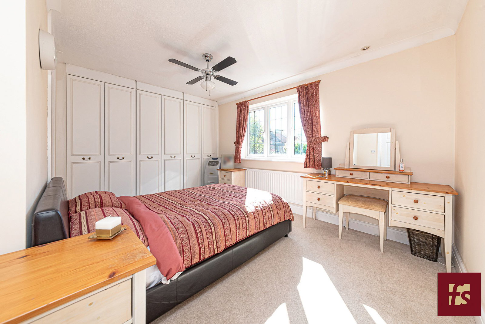 Holmbury Avenue, Crowthorne, RG45 6TQ, photo 10