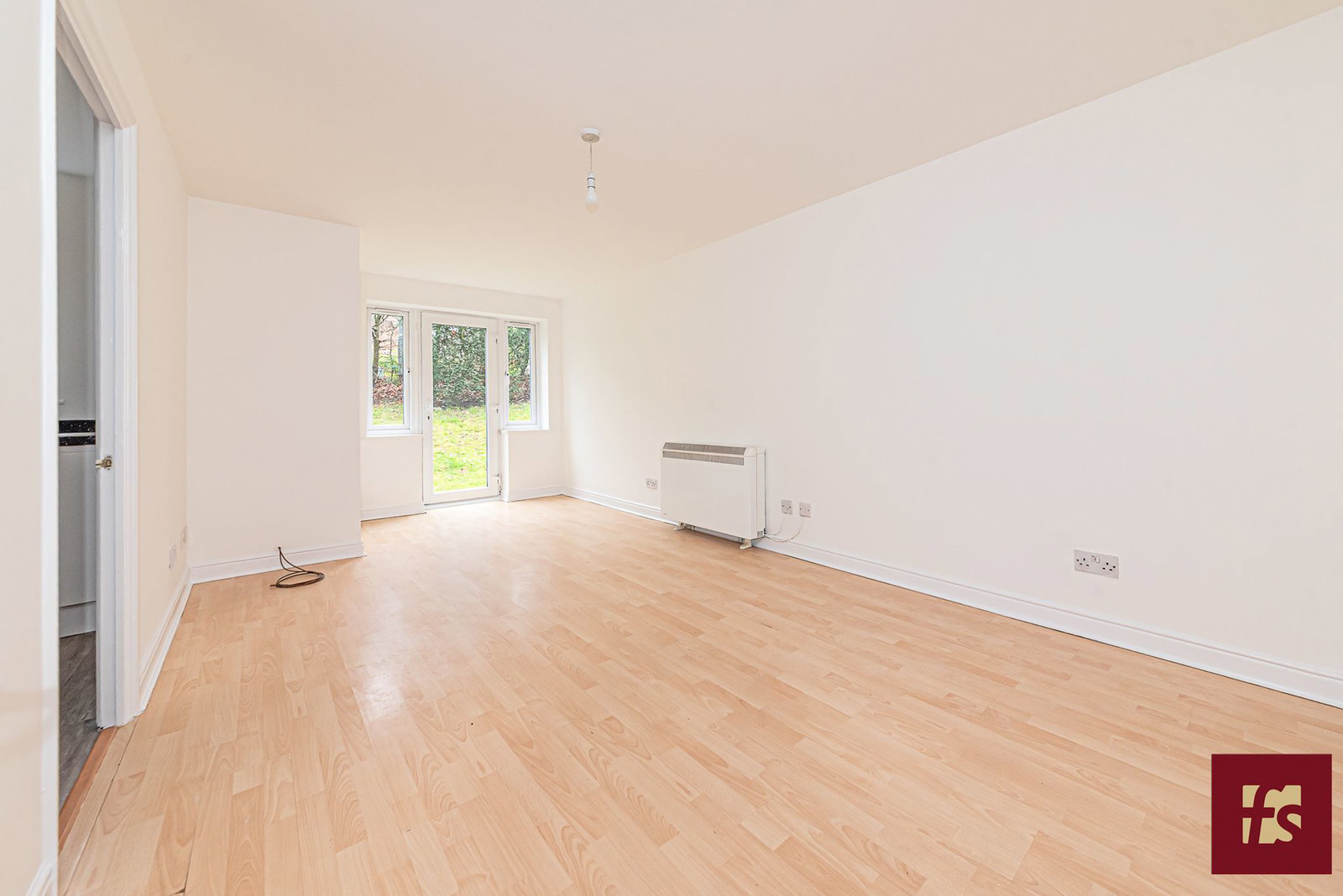 Masefield Gardens, Crowthorne, Berkshire RG45 7QS, photo 5