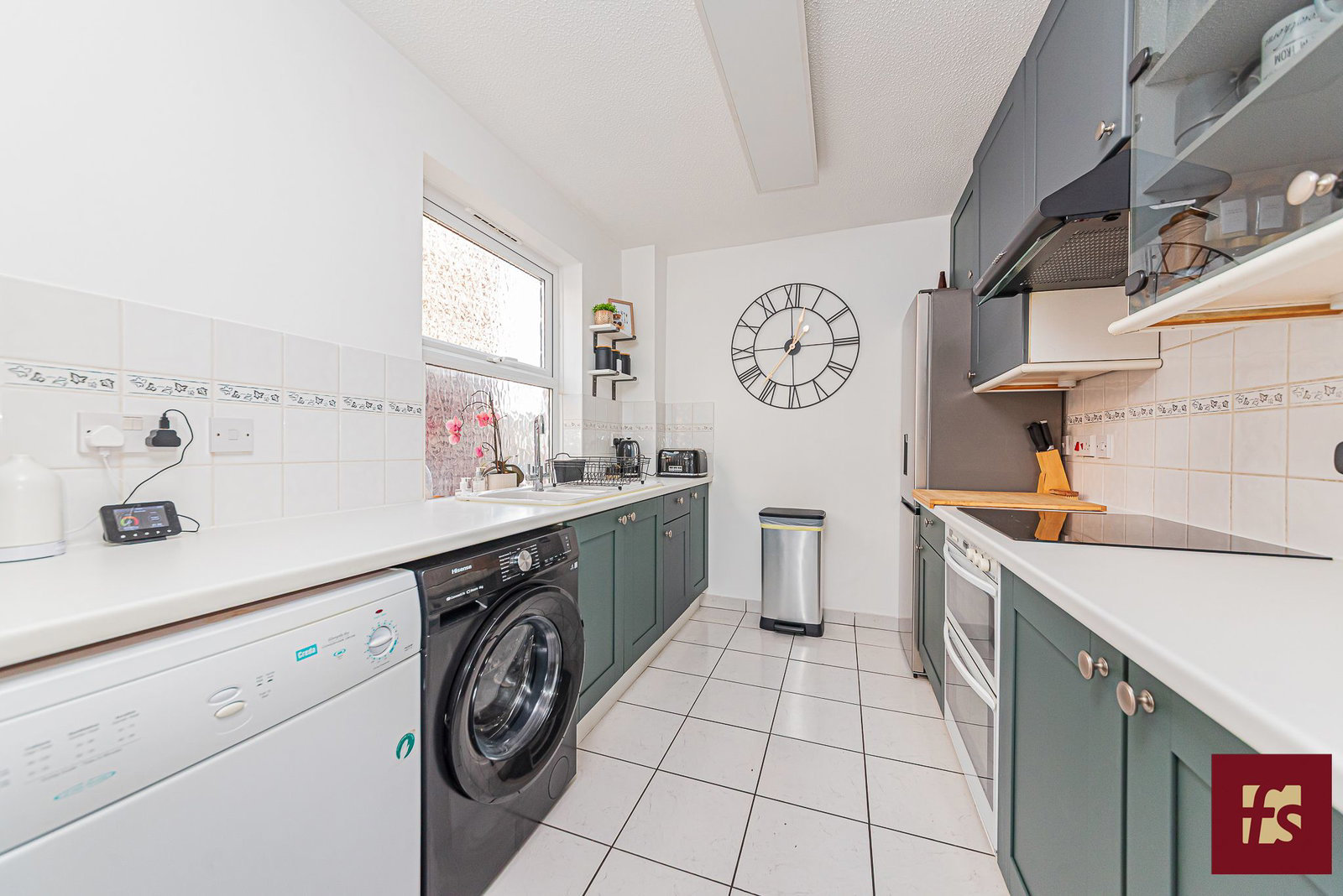 High Street, Crowthorne, Berkshire, RG45 7AT, photo 6