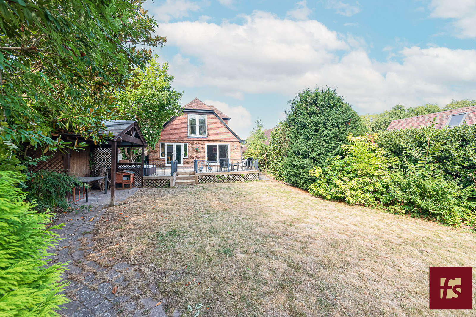 Pinehill Road, Crowthorne, Berkshire, RG45 7JR, photo 23