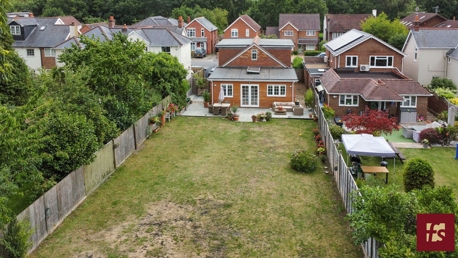 Pinehill Road, Crowthorne, Berkshire, RG45 7JP, photo 35