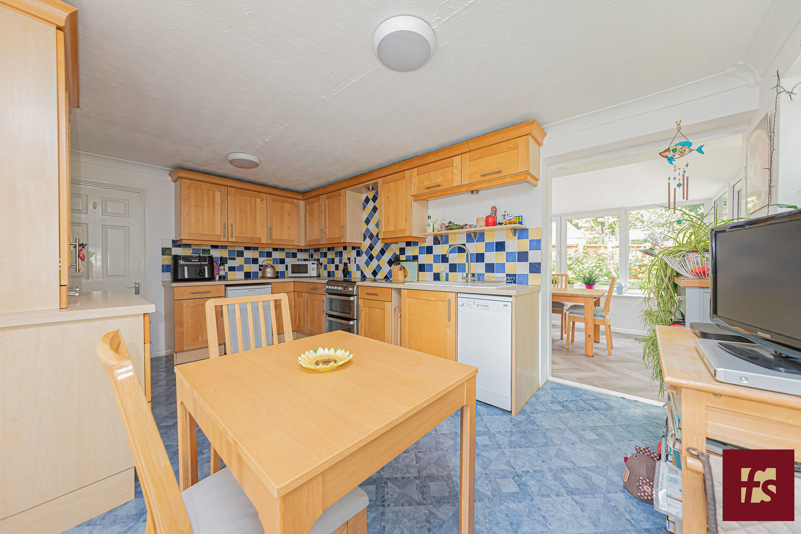 Long Mickle, Sandhurst, Berkshire, GU47 8QN, photo 9