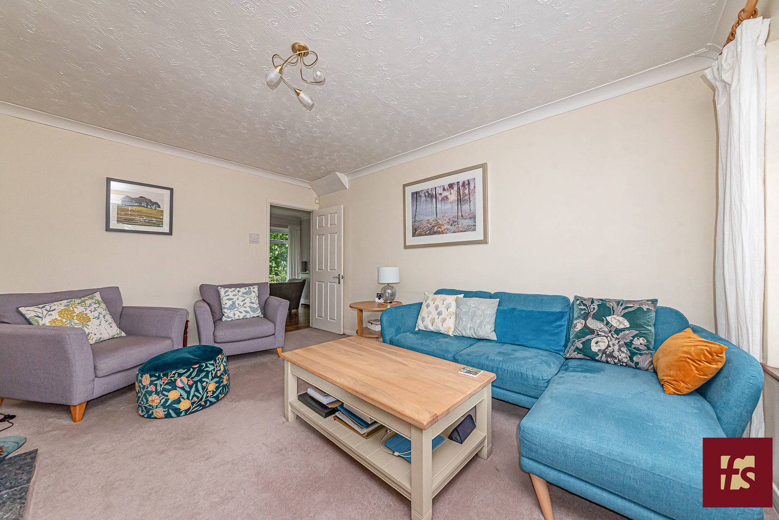 Long Mickle, Sandhurst, Berkshire, GU47 8QN, photo 3