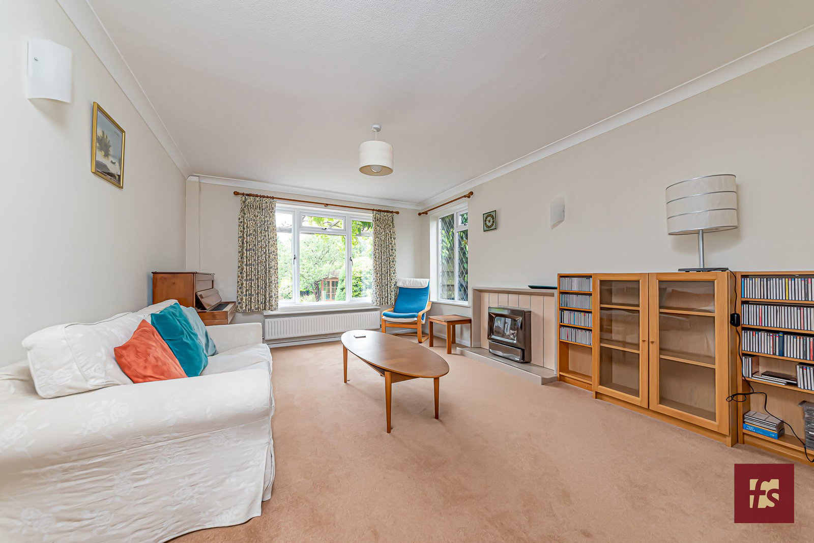 Heath Hill Road South, Crowthorne, RG45 7BW, photo 4