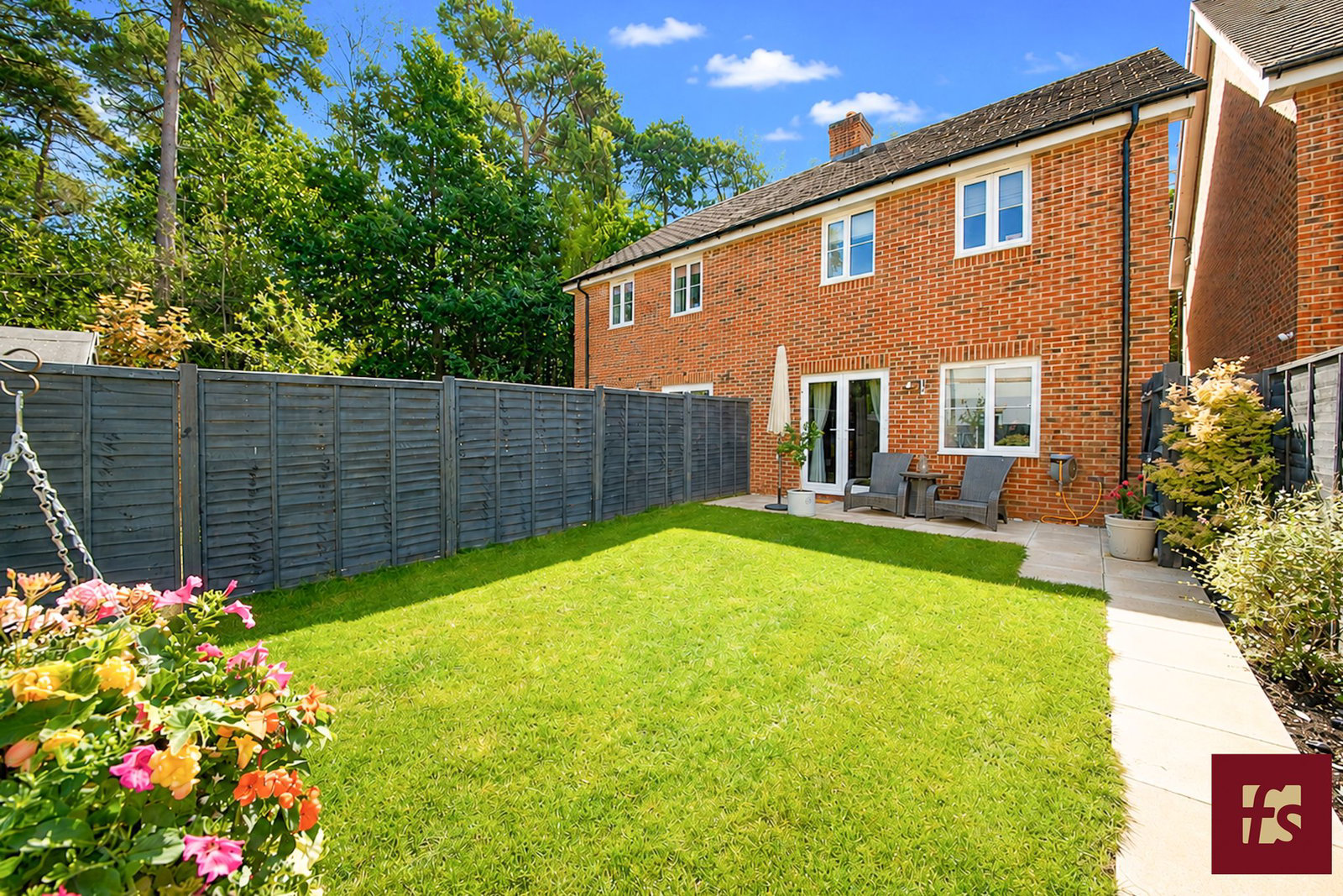 Dashers Close, Crowthorne, RG45 6GX, photo 12