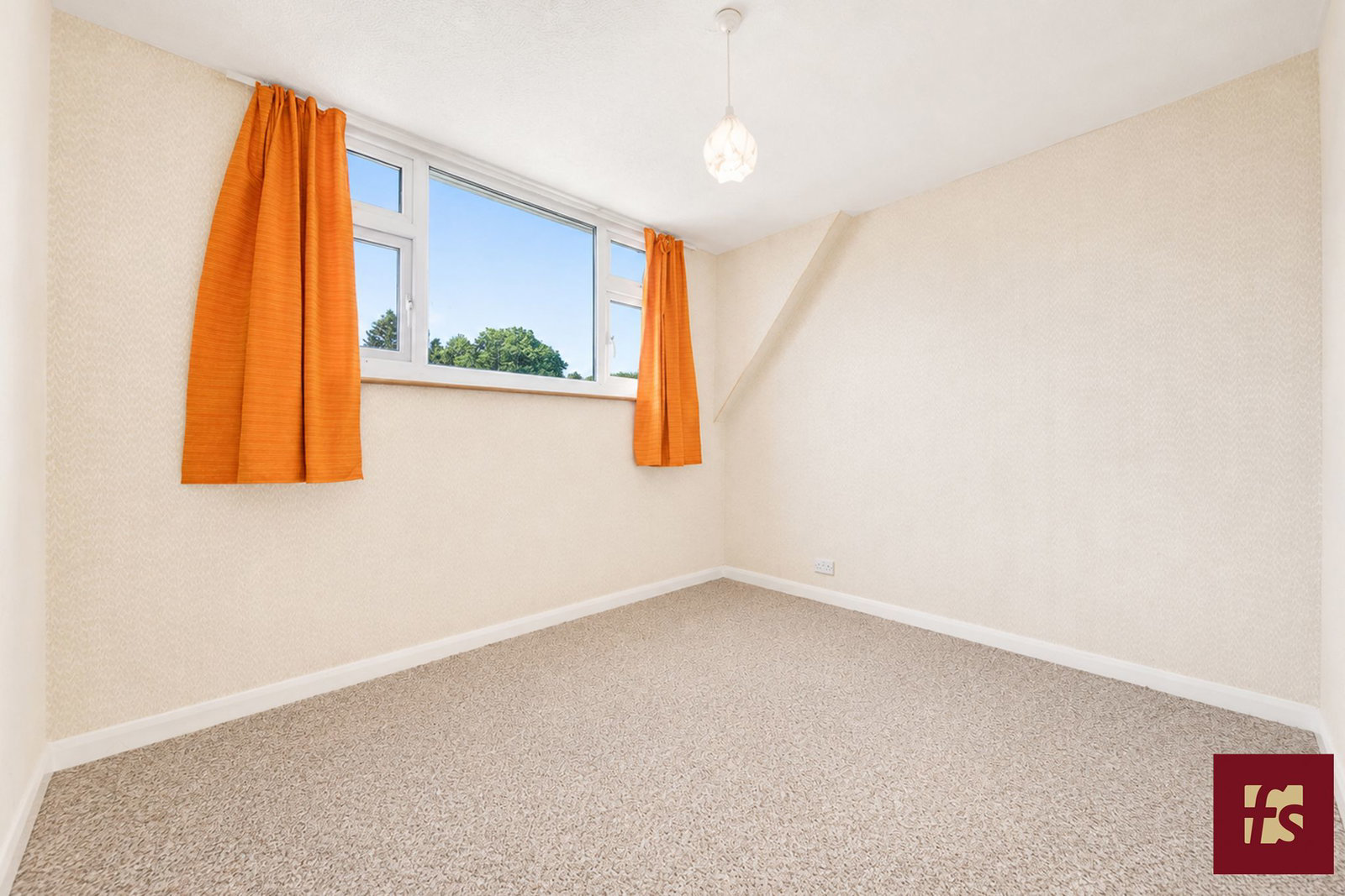 Lea Croft, Crowthorne, Berkshire RG45 6RJ, photo 11