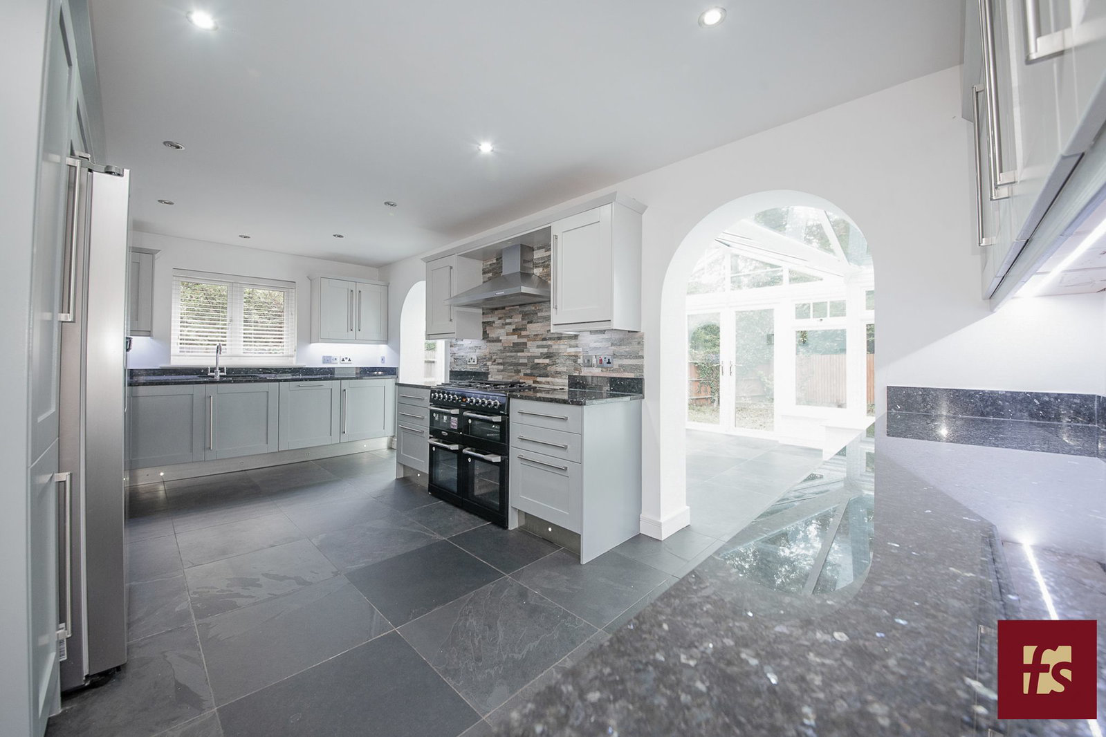 Mulberry House, Lower Wokingham Road, Crowthorne, photo 4
