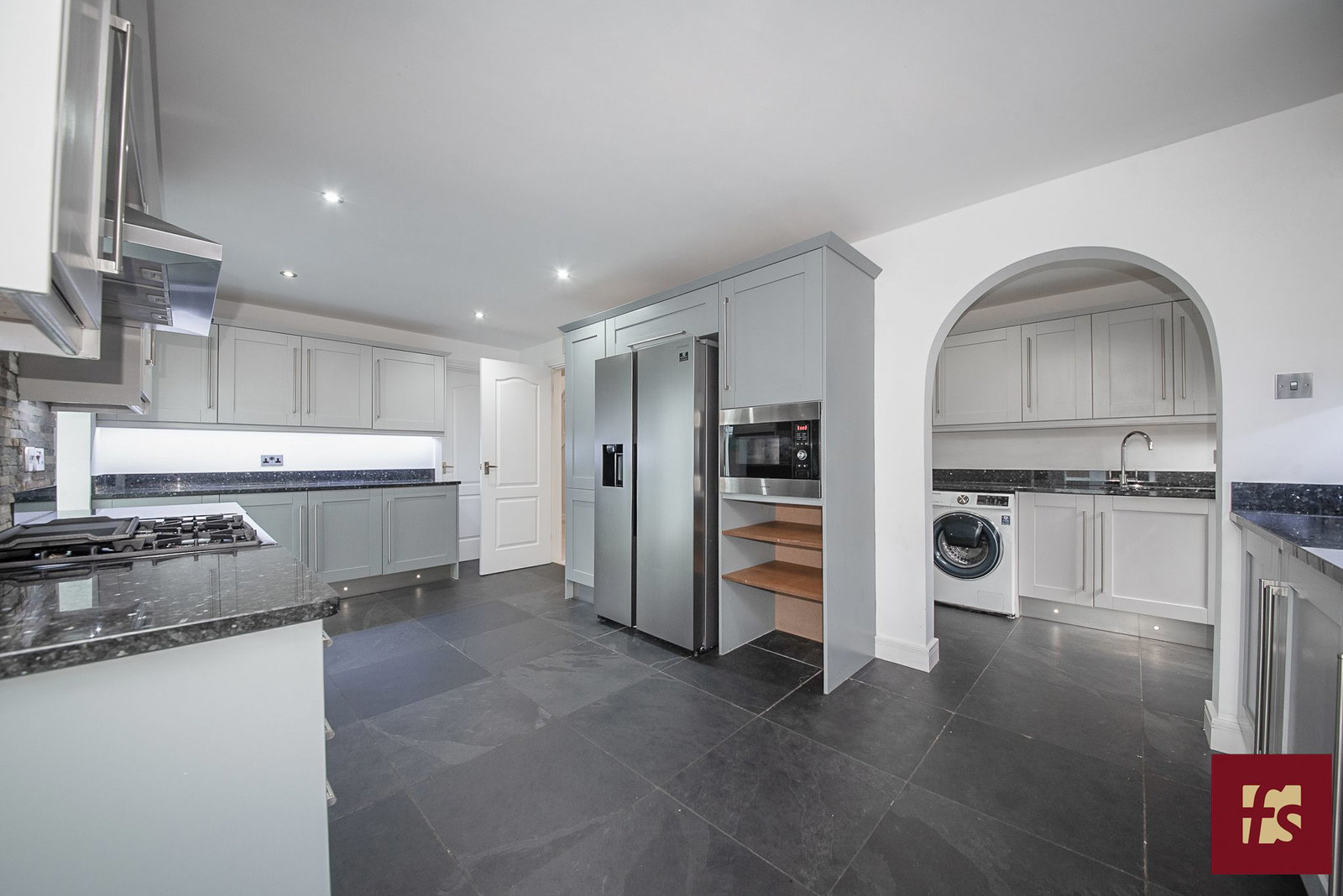 Mulberry House, Lower Wokingham Road, Crowthorne, photo 5