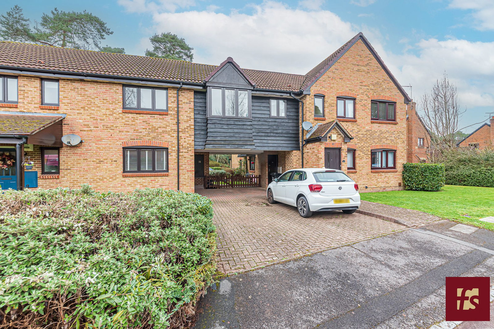 Wentworth Close, Crowthorne, Berkshire RG45 6UL
