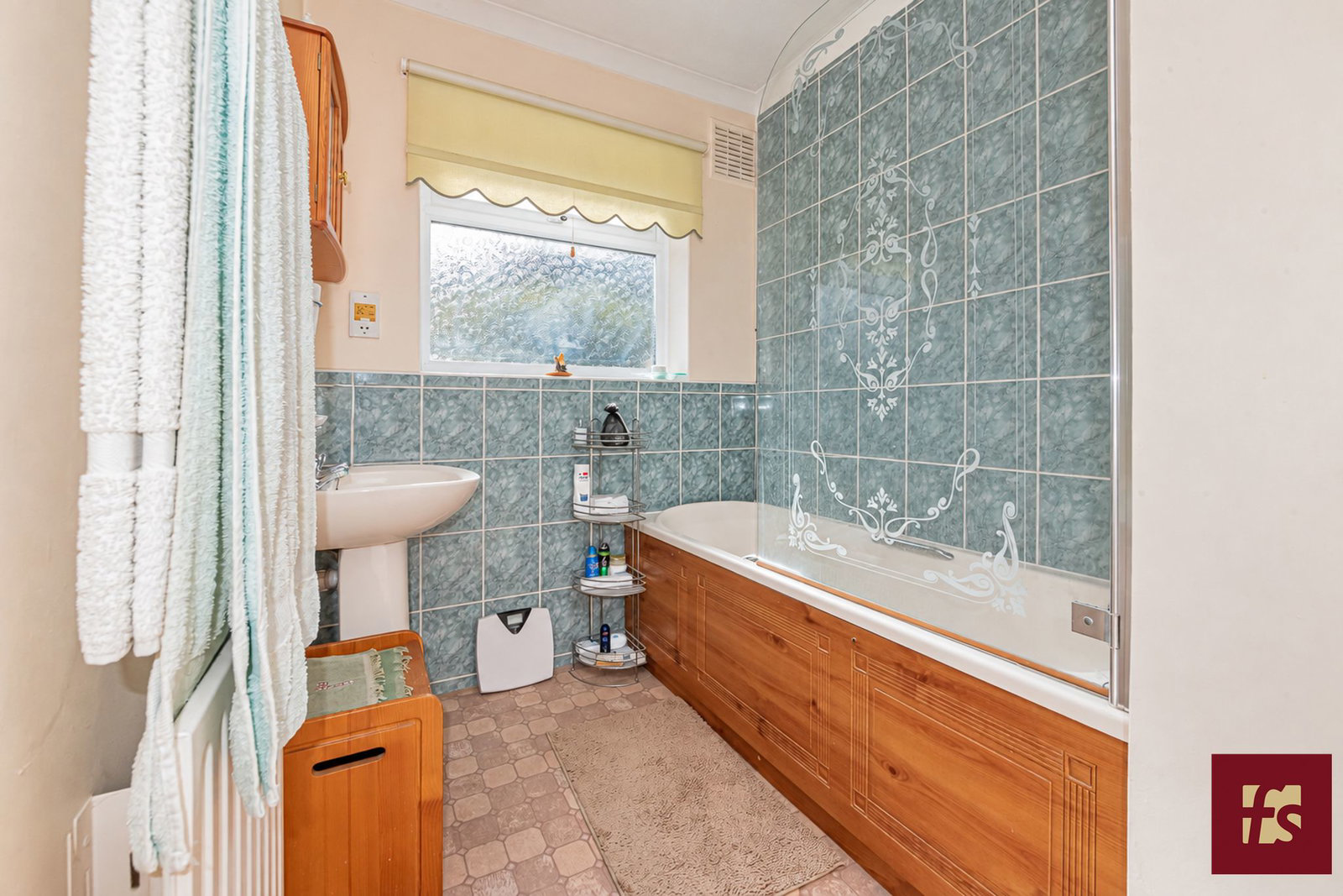 Broom Acres, Sandhurst, Berkshire GU47 8PW, photo 11