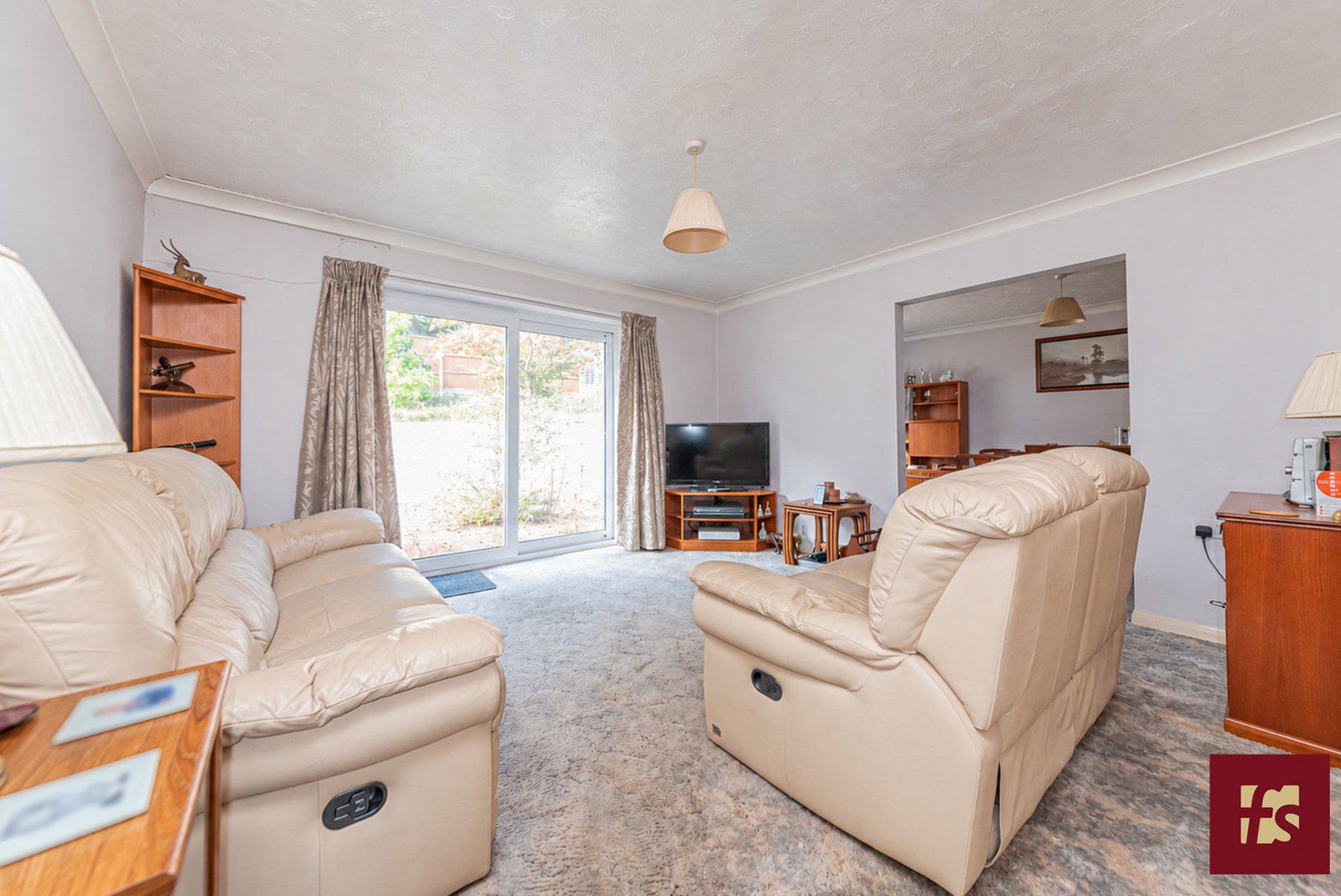 Broom Acres, Sandhurst, Berkshire GU47 8PW, photo 5
