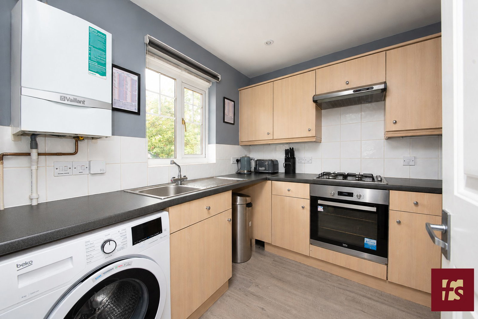 Saddler Corner, Sandhurst, Berkshire GU47 9DZ, photo 6