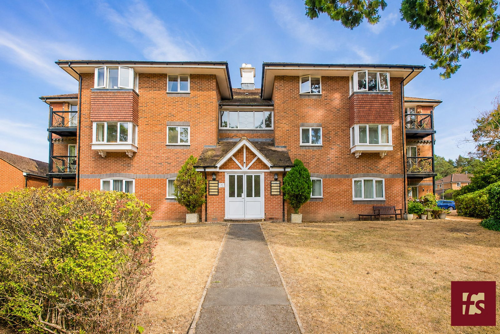 Masefield Gardens