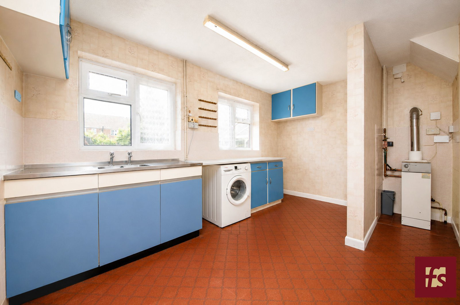 Lea Croft, Crowthorne, Berkshire RG45 6RJ, photo 3