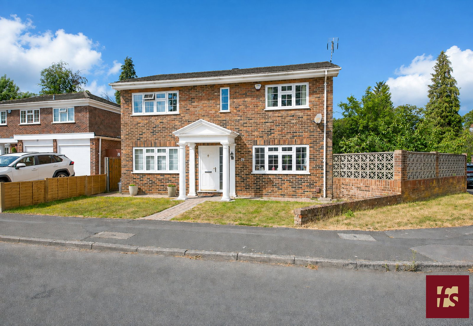 Dukes Wood, Crowthorne, Berkshire RG45 6NF