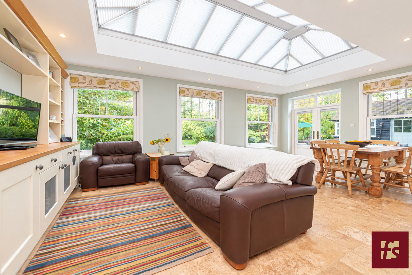 The Avenue, Crowthorne, Berkshire RG45 6PG, photo 3