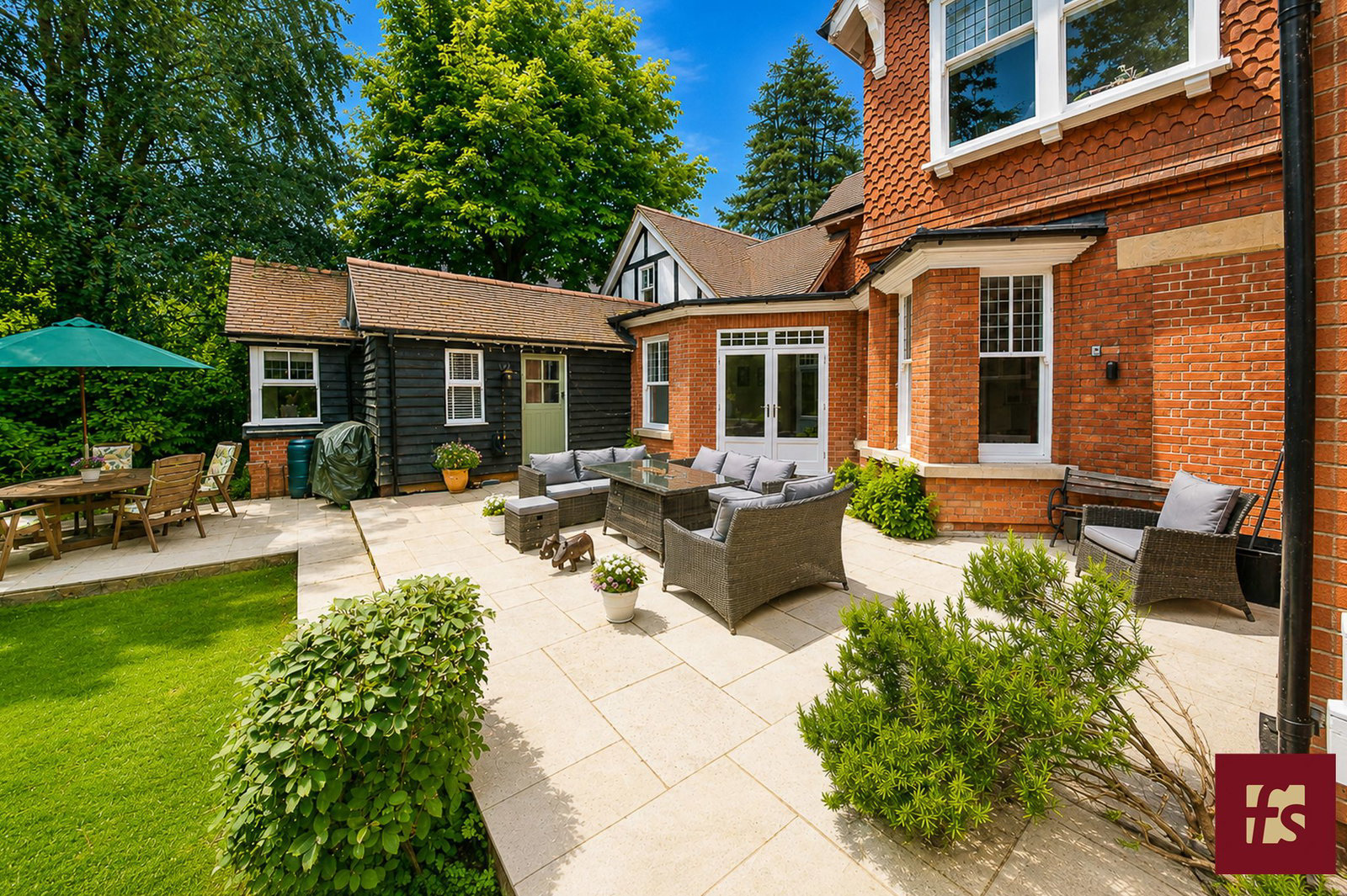 The Avenue, Crowthorne, Berkshire RG45 6PG, photo 29