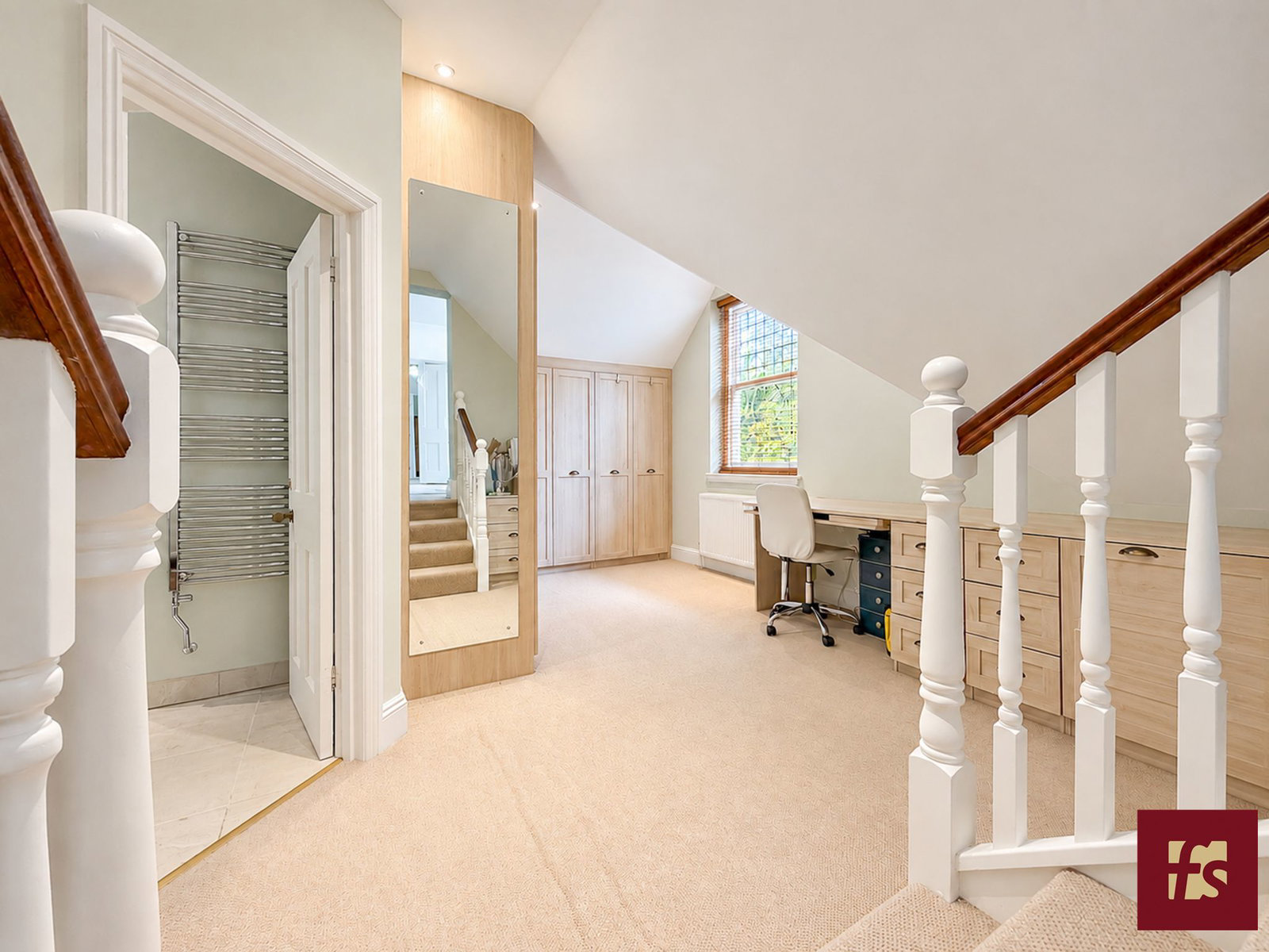 The Avenue, Crowthorne, Berkshire RG45 6PG, photo 14