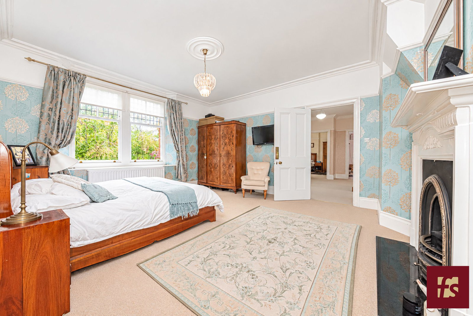 The Avenue, Crowthorne, Berkshire RG45 6PG, photo 13