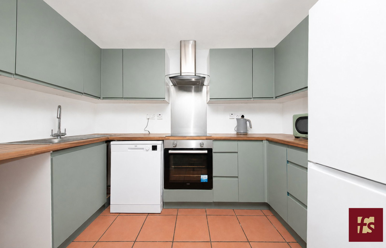 Emerson Court, Albert Walk, Crowthorne, RG45 7EB, photo 4
