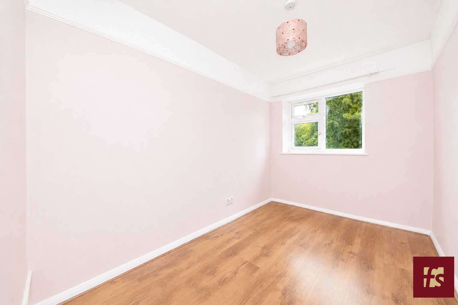 Emerson Court, Albert Walk, Crowthorne, RG45 7EB, photo 7