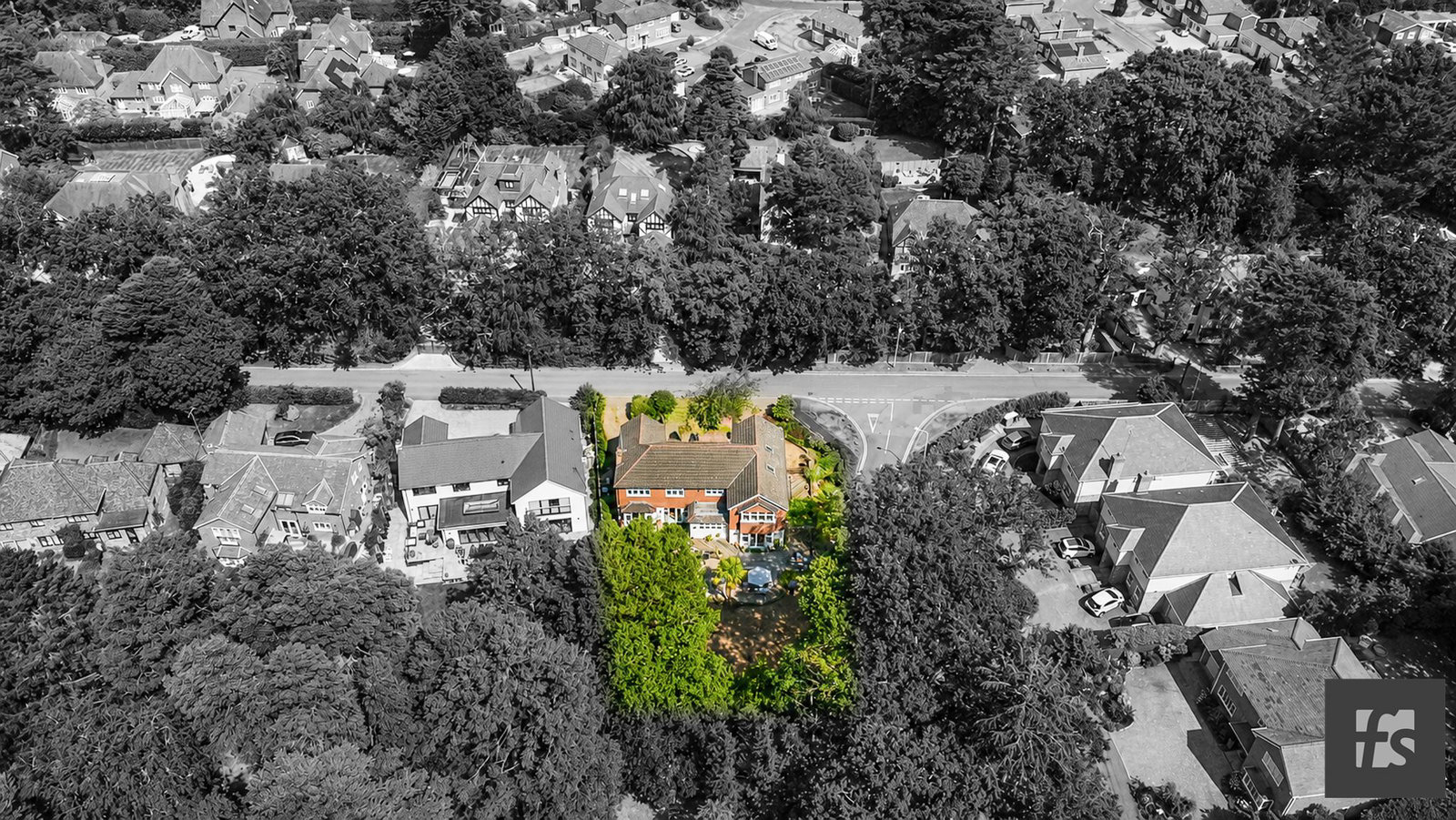 Ravenswood Avenue, Crowthorne, Berkshire RG45 6AX, photo 31