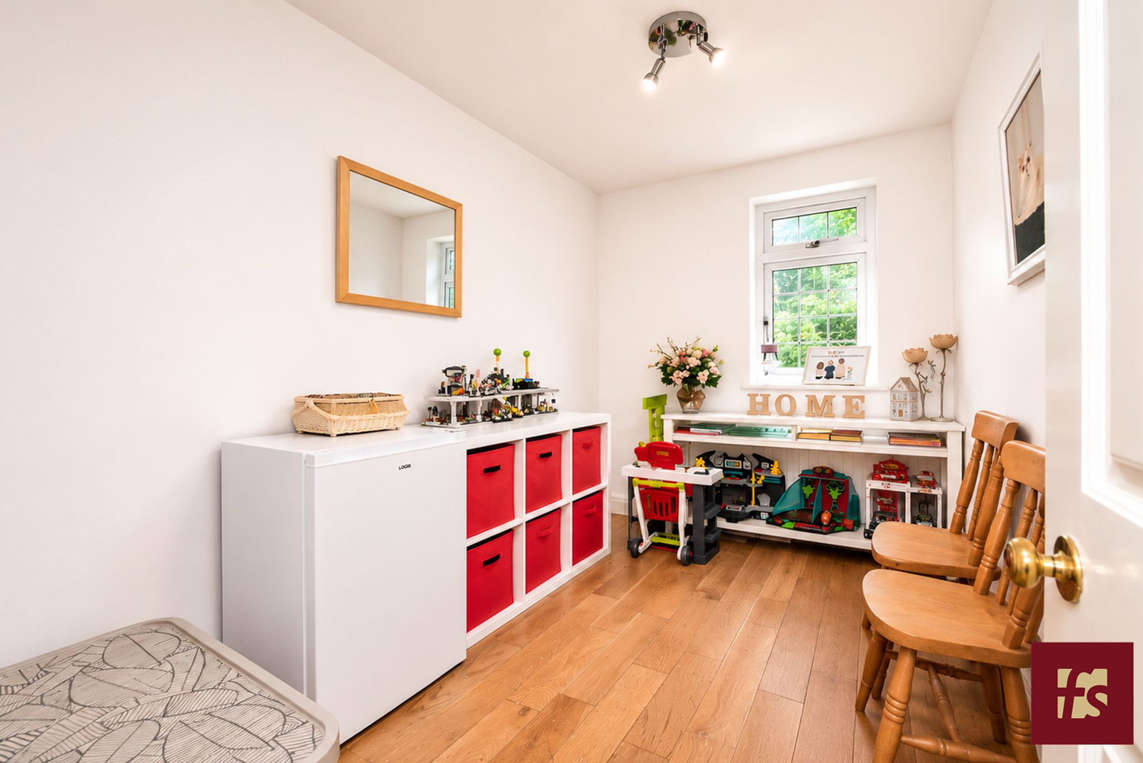 Holme Close, Crowthorne, RG45 6TF, photo 10