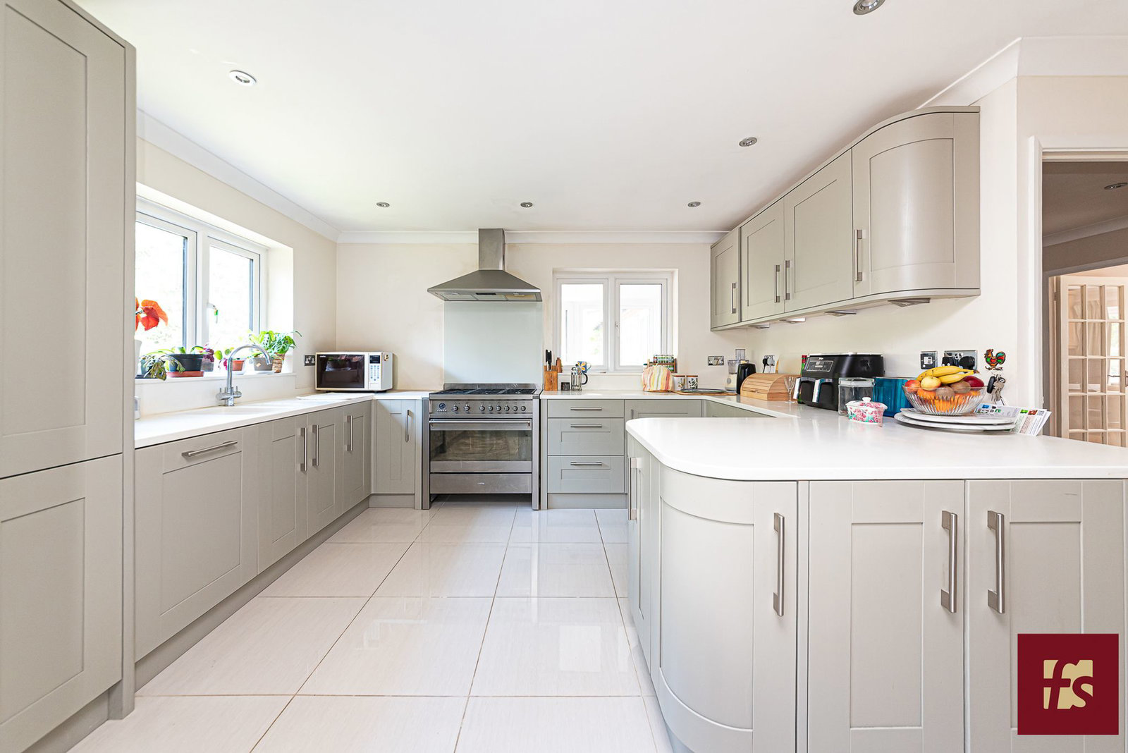 Windrush Heights, Sandhurst, Berkshire GU47 8ET, photo 7