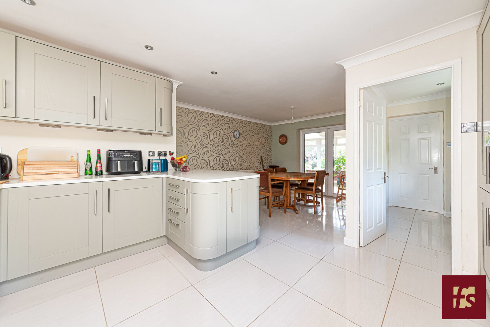 Windrush Heights, Sandhurst, Berkshire GU47 8ET, photo 3