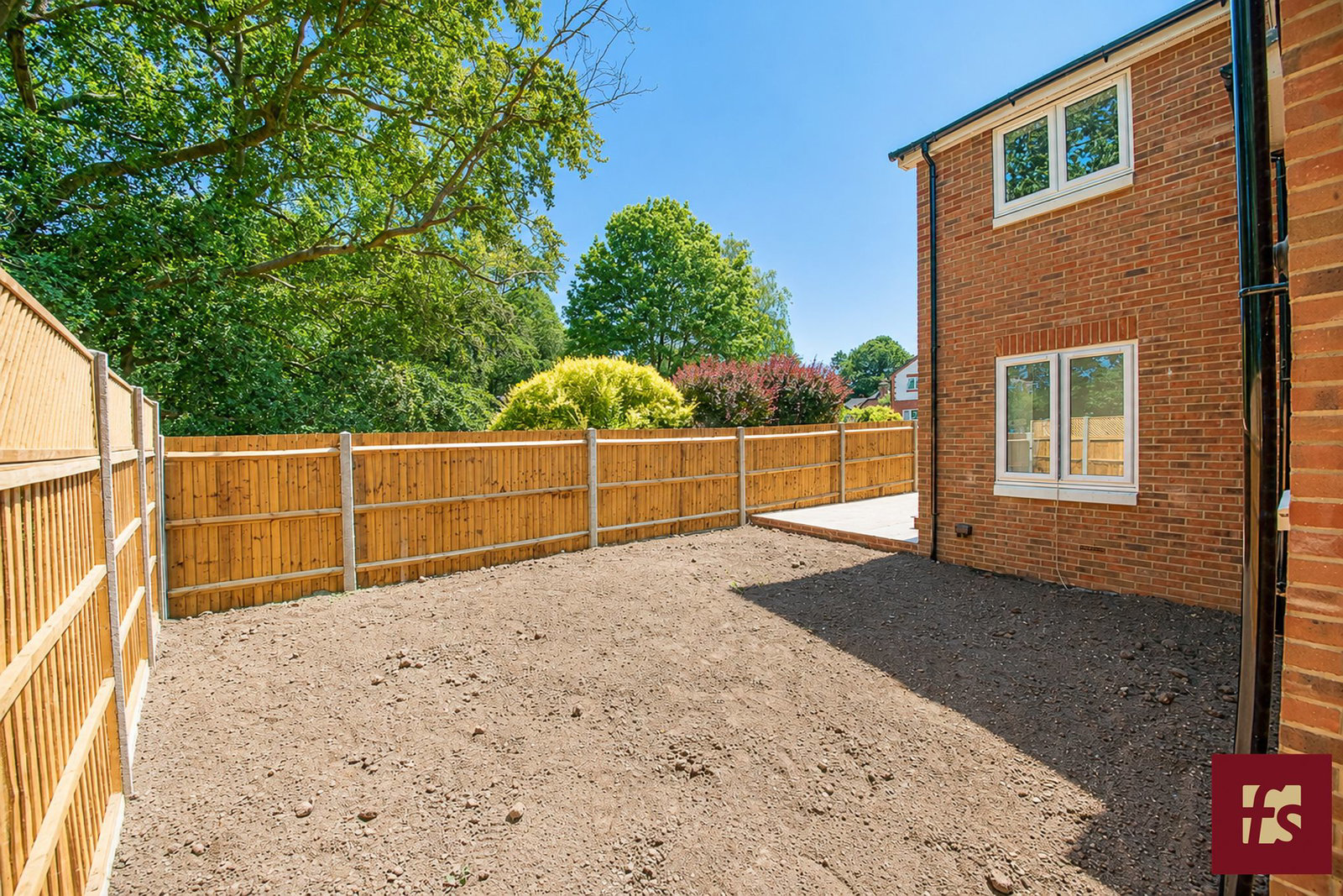 Hunters Mews, Hancombe Road, Sandhurst, Berkshire GU47 8NP, photo 22