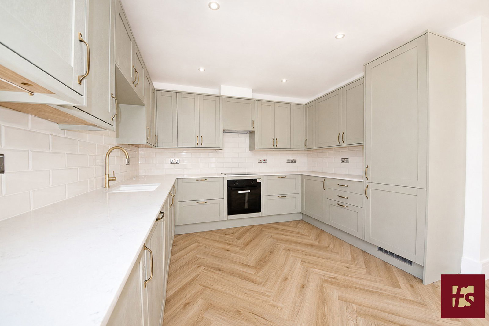 Hunters Mews, Hancombe Road, Sandhurst, Berkshire GU47 8NP, photo 6