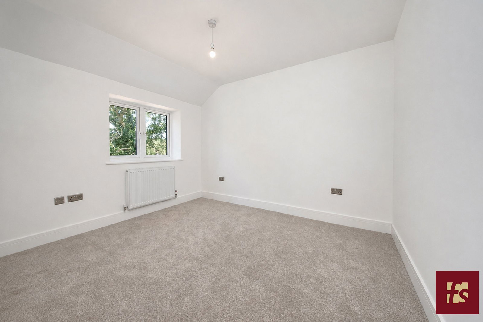 Hunters Mews, Hancombe Road, Sandhurst, Berkshire GU47 8NP, photo 14