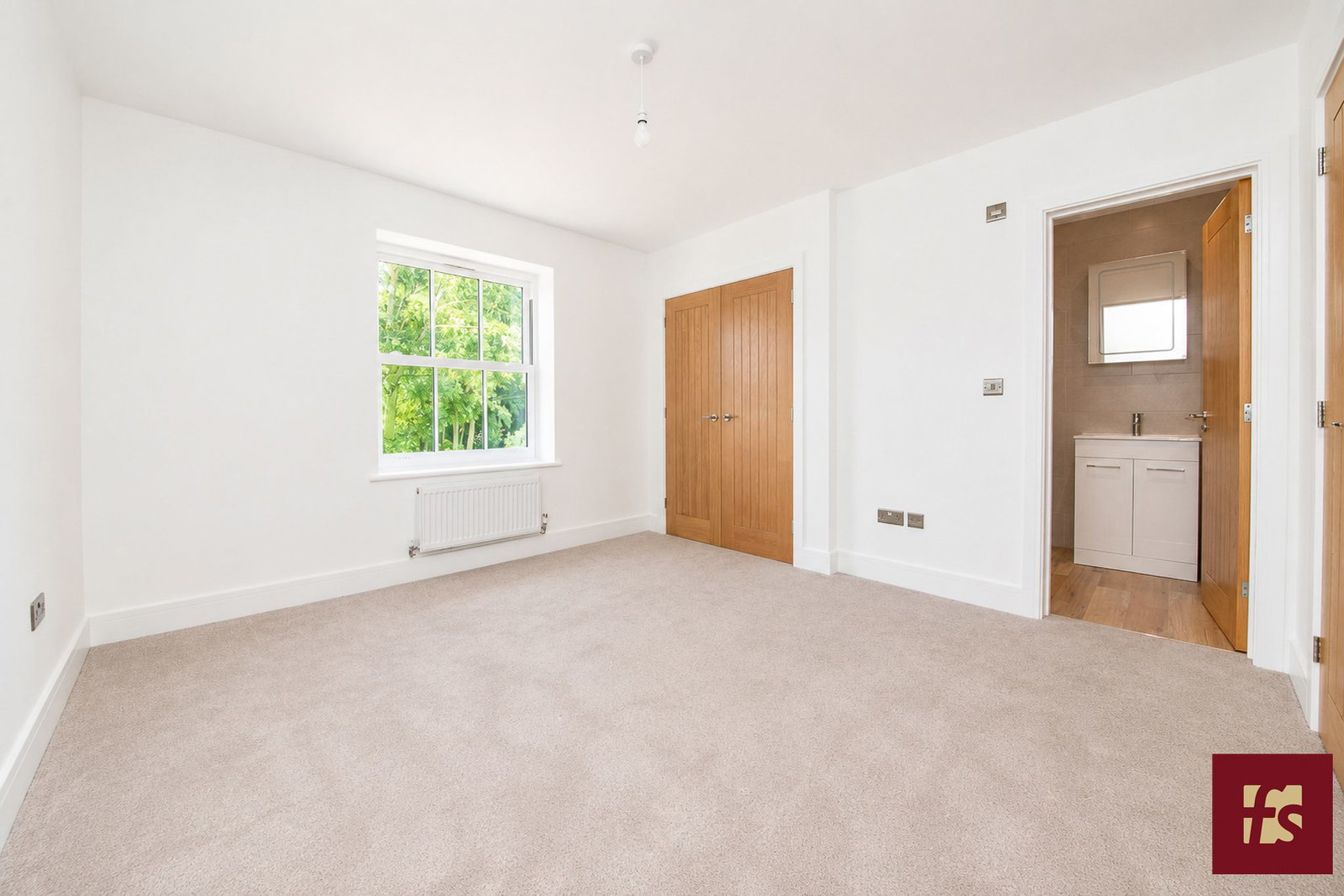 Hunters Mews, Hancombe Road, Sandhurst, Berkshire GU47 8NP, photo 14