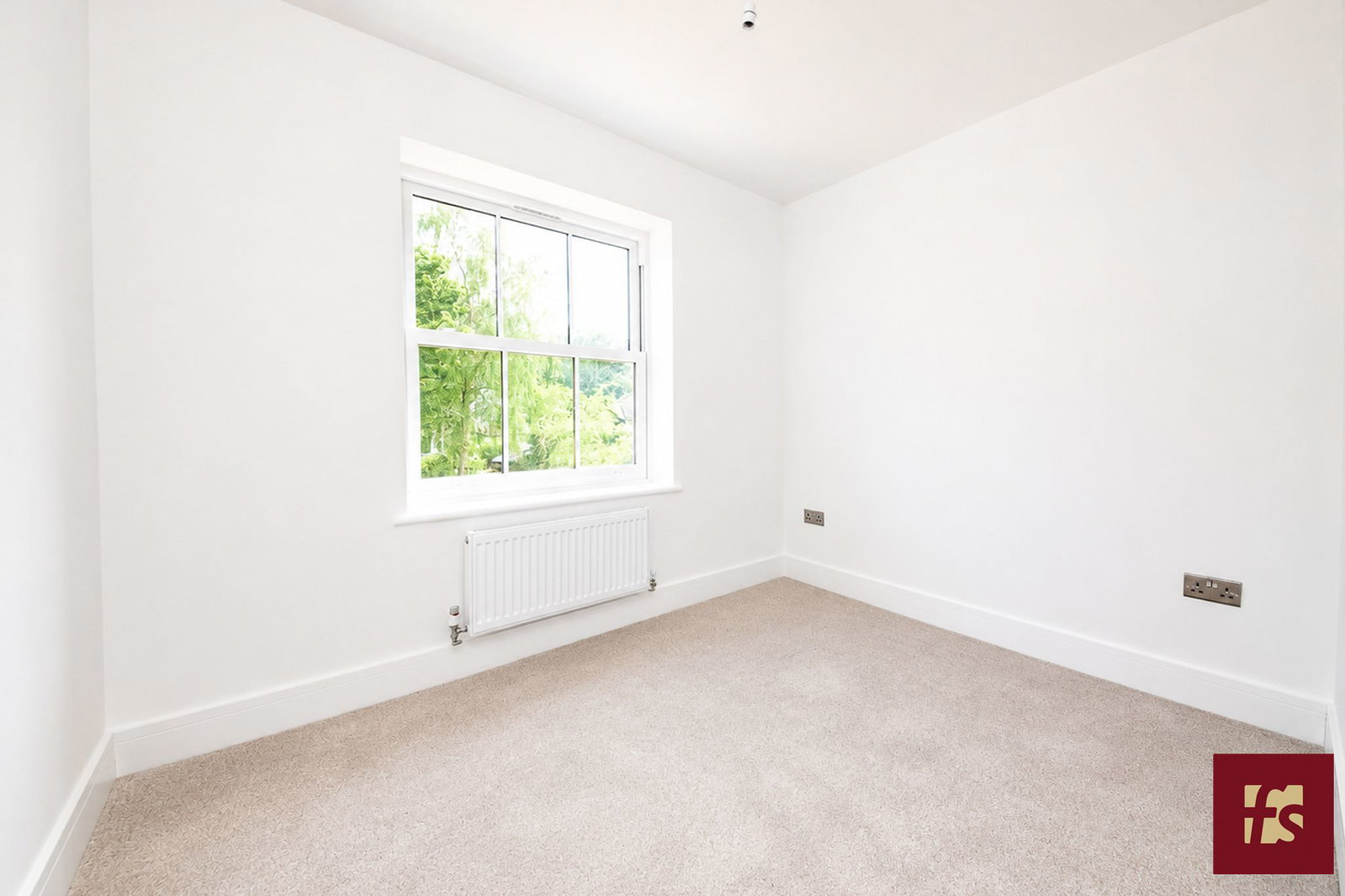 Hunters Mews, Hancombe Road, Sandhurst, Berkshire GU47 8NP, photo 17