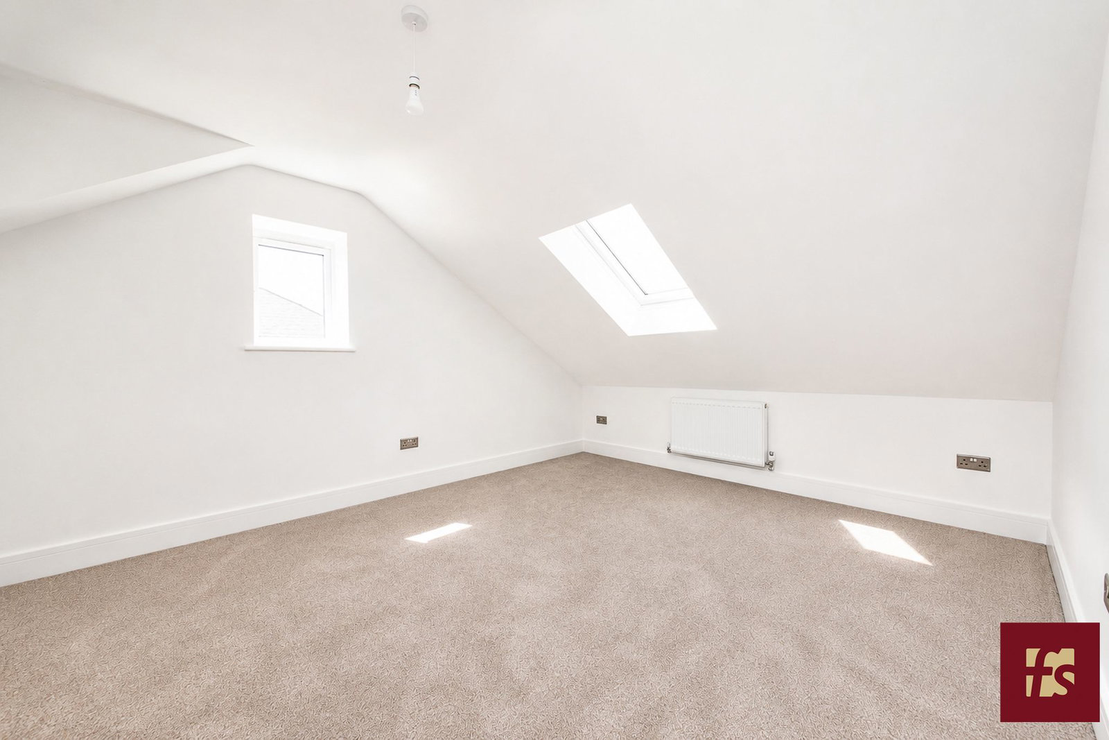 Hunters Mews, Hancombe Road, Sandhurst, Berkshire GU47 8NP, photo 21
