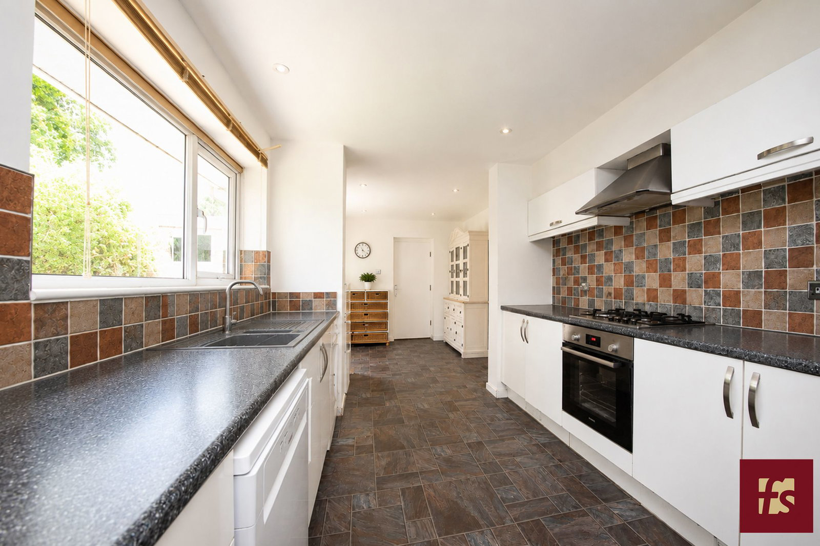 Heathermount Drive, Crowthorne, RG45 6HJ, photo 8