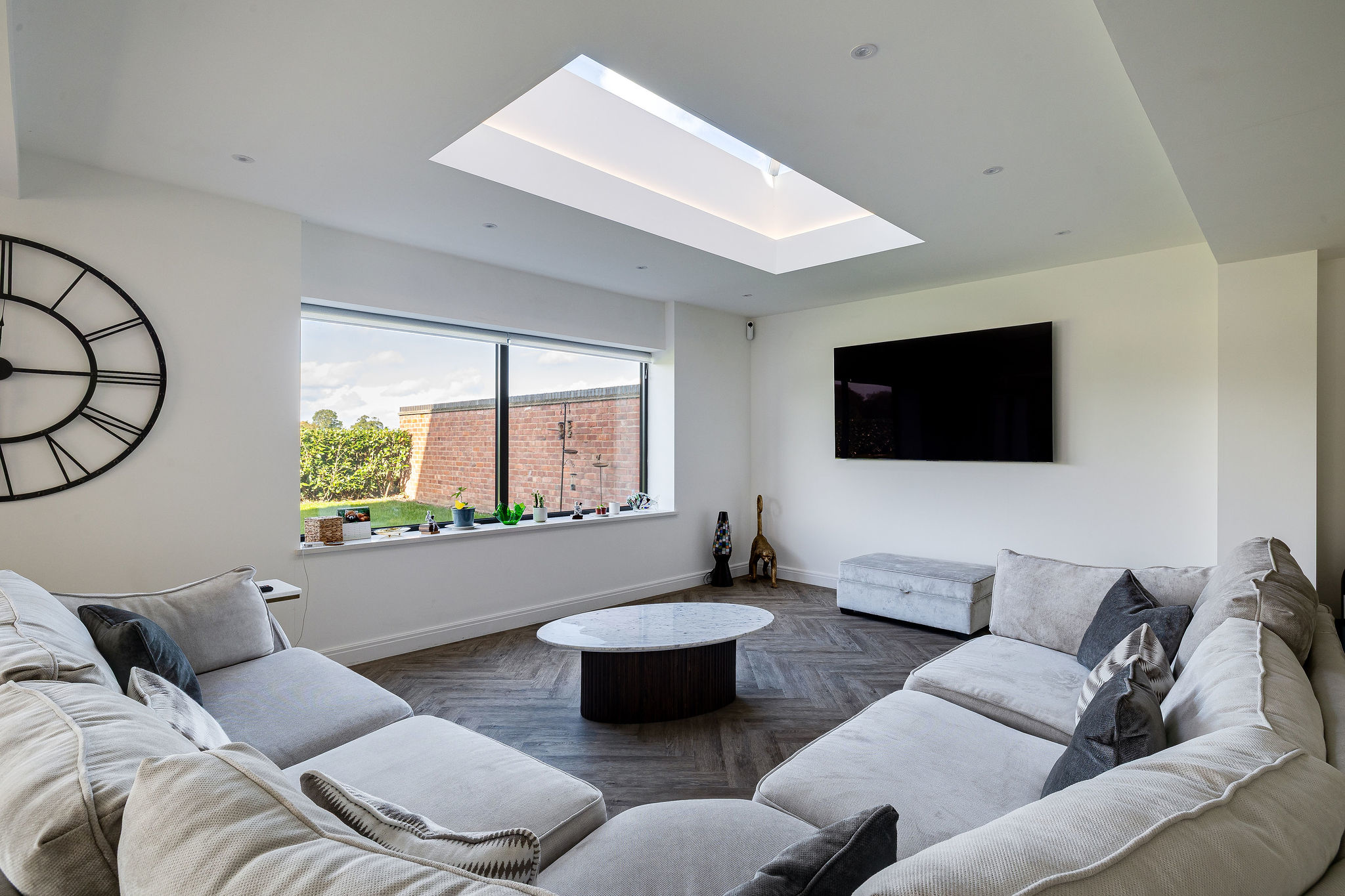 Chester Road, Rossett, LL12, photo 3