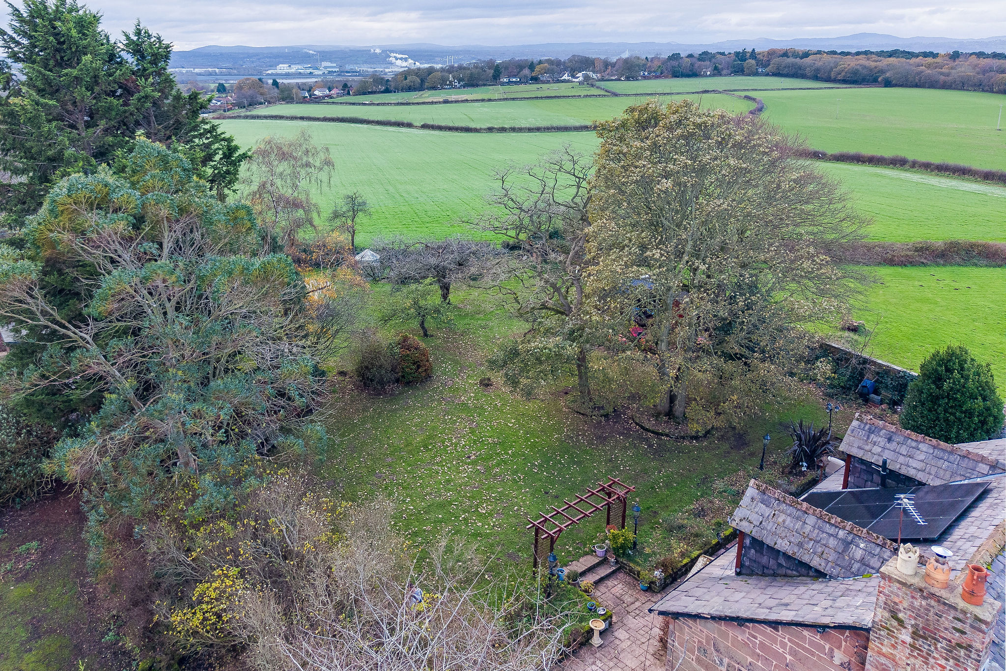 Dunstan Lane, Burton, CH64, photo 34