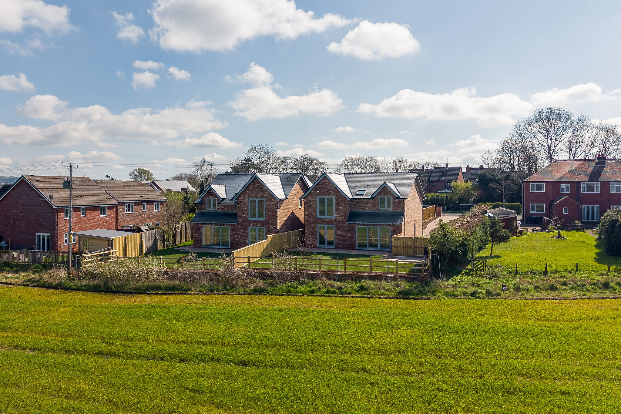 Woodfin View, Bypass Road, CH3, photo 2