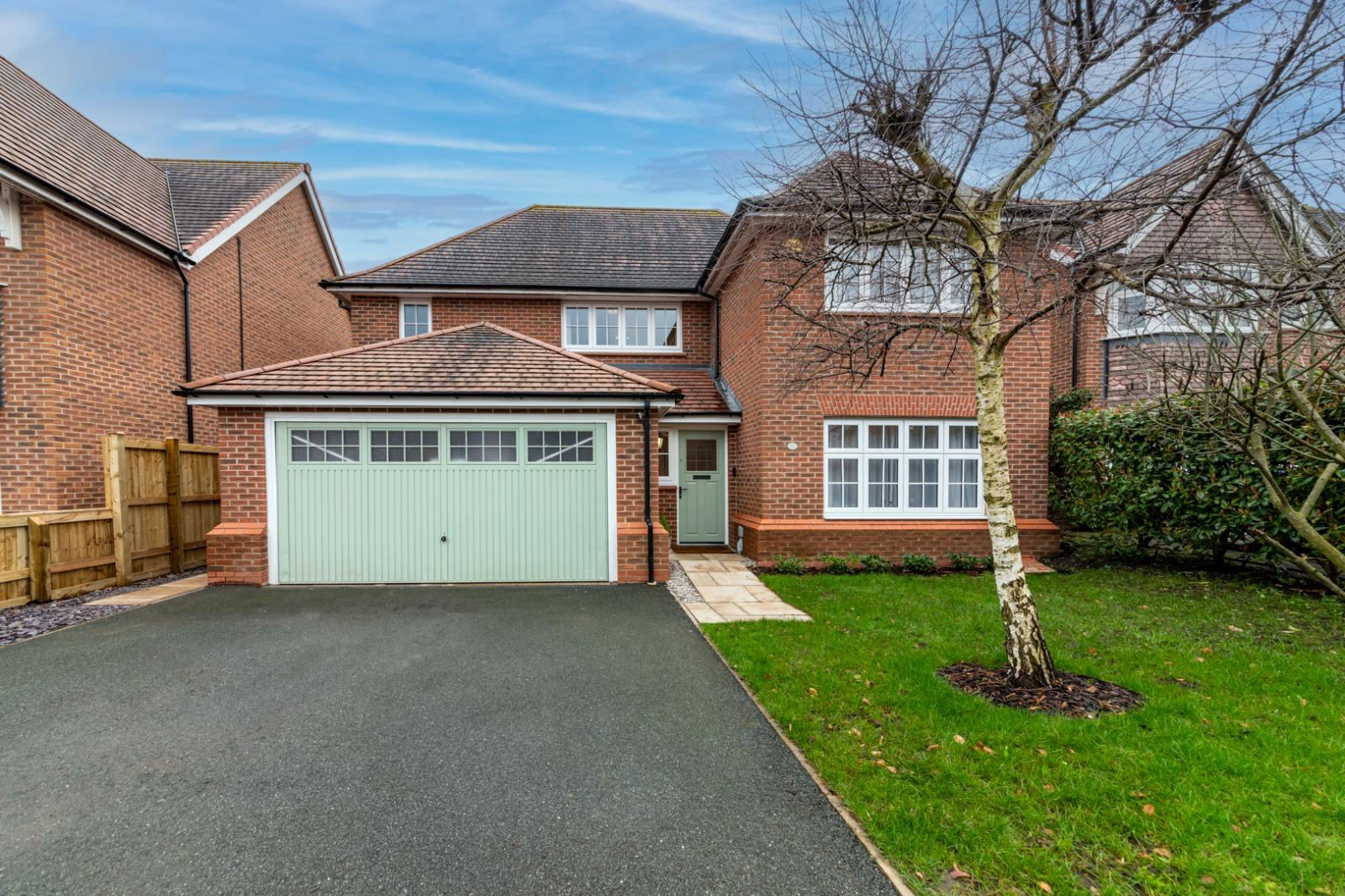 Oakland Way, Penymynydd, CH4