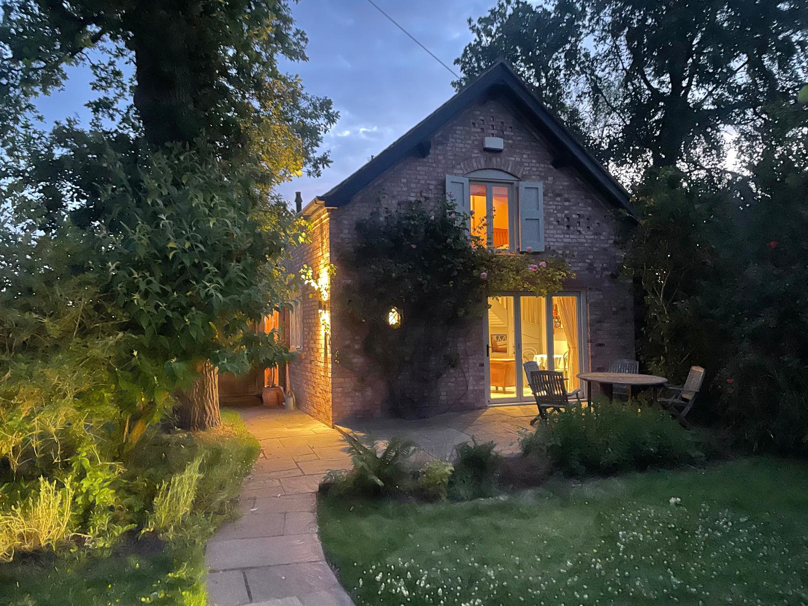 Wrexham Road, Pulford, CH4, photo 30