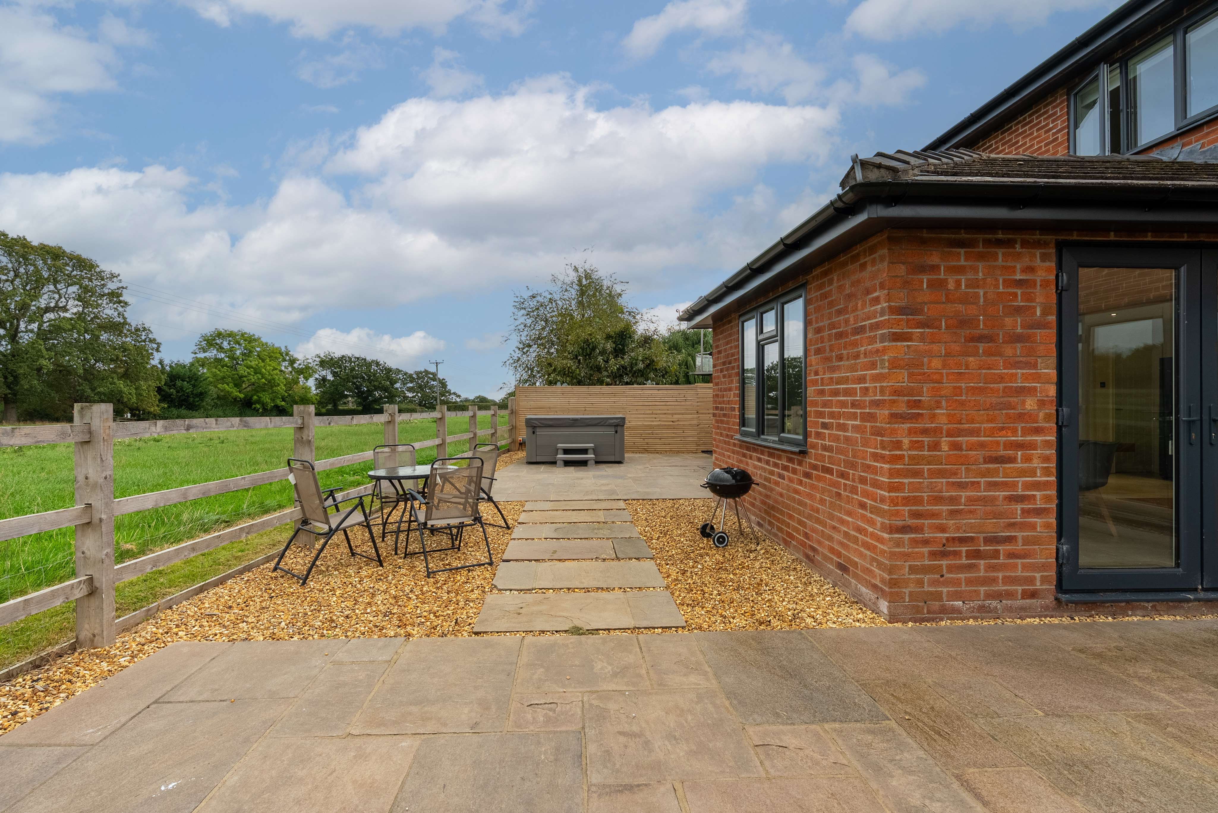 Meadow Croft, Cross Lanes, LL13, photo 40