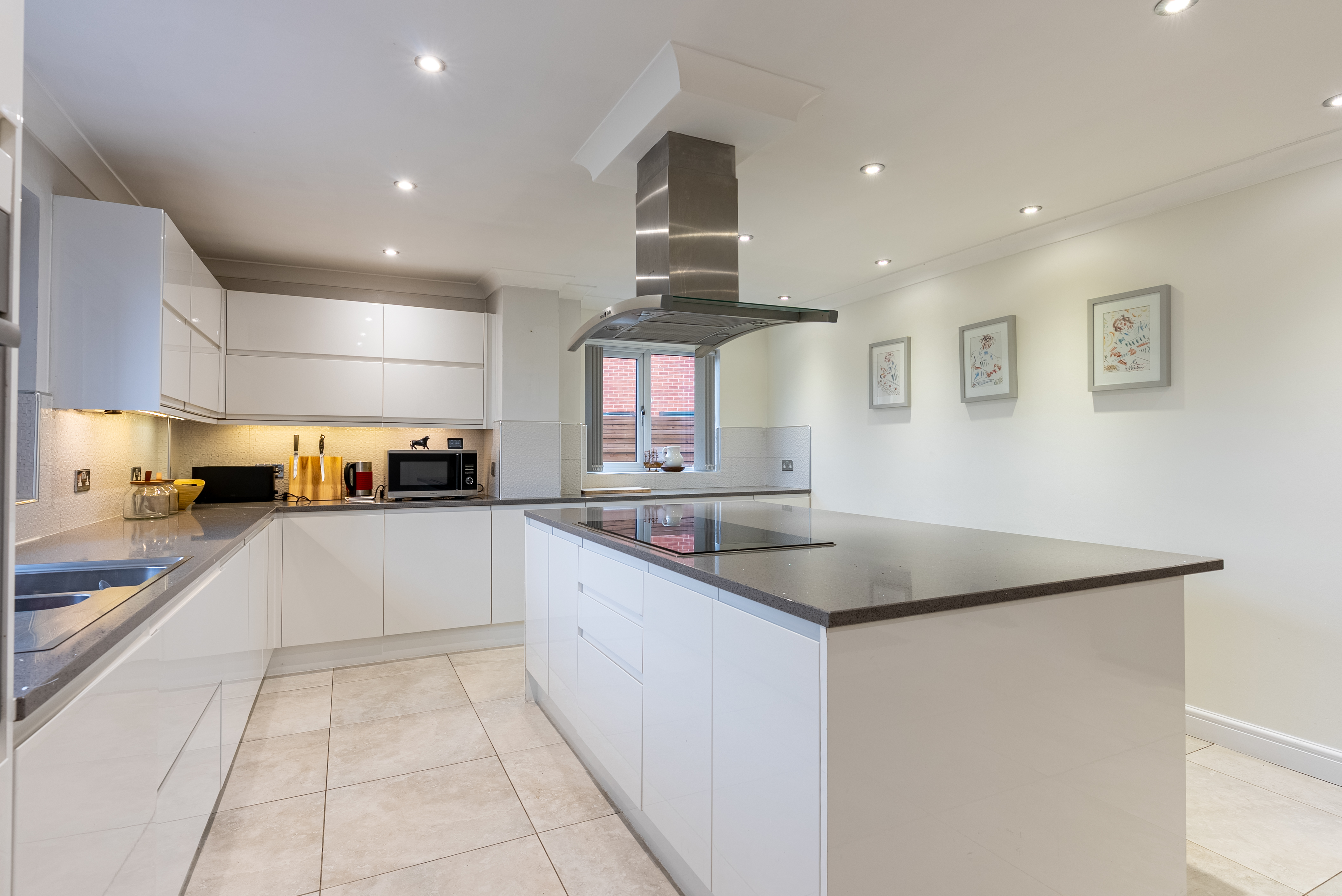 Meadow Croft, Cross Lanes, LL13, photo 13