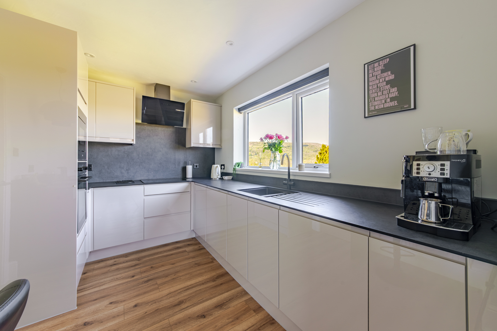 Smelt Road, Coedpoeth, LL11, photo 5