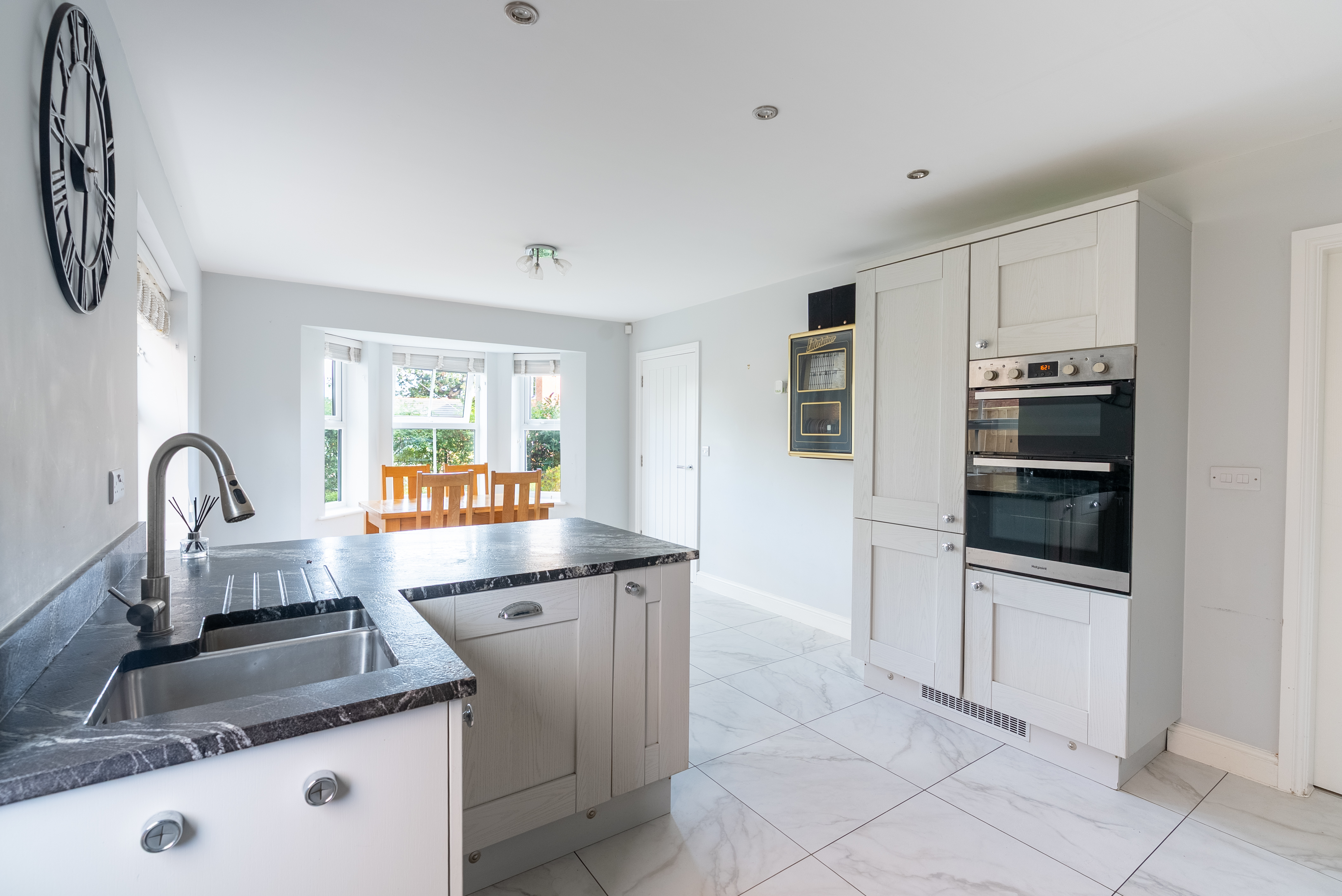 Gresford, Wrexham, LL12, photo 8