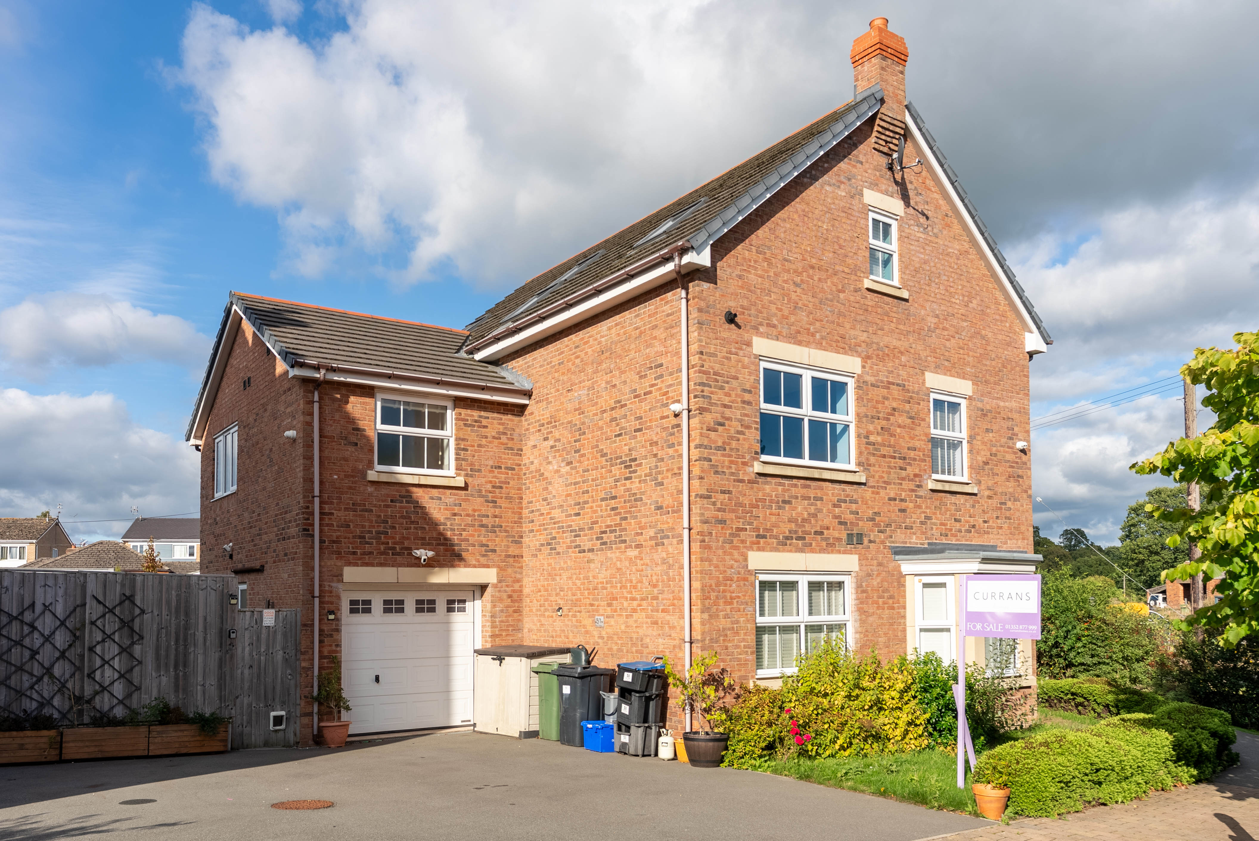 Gresford, Wrexham, LL12, photo 42