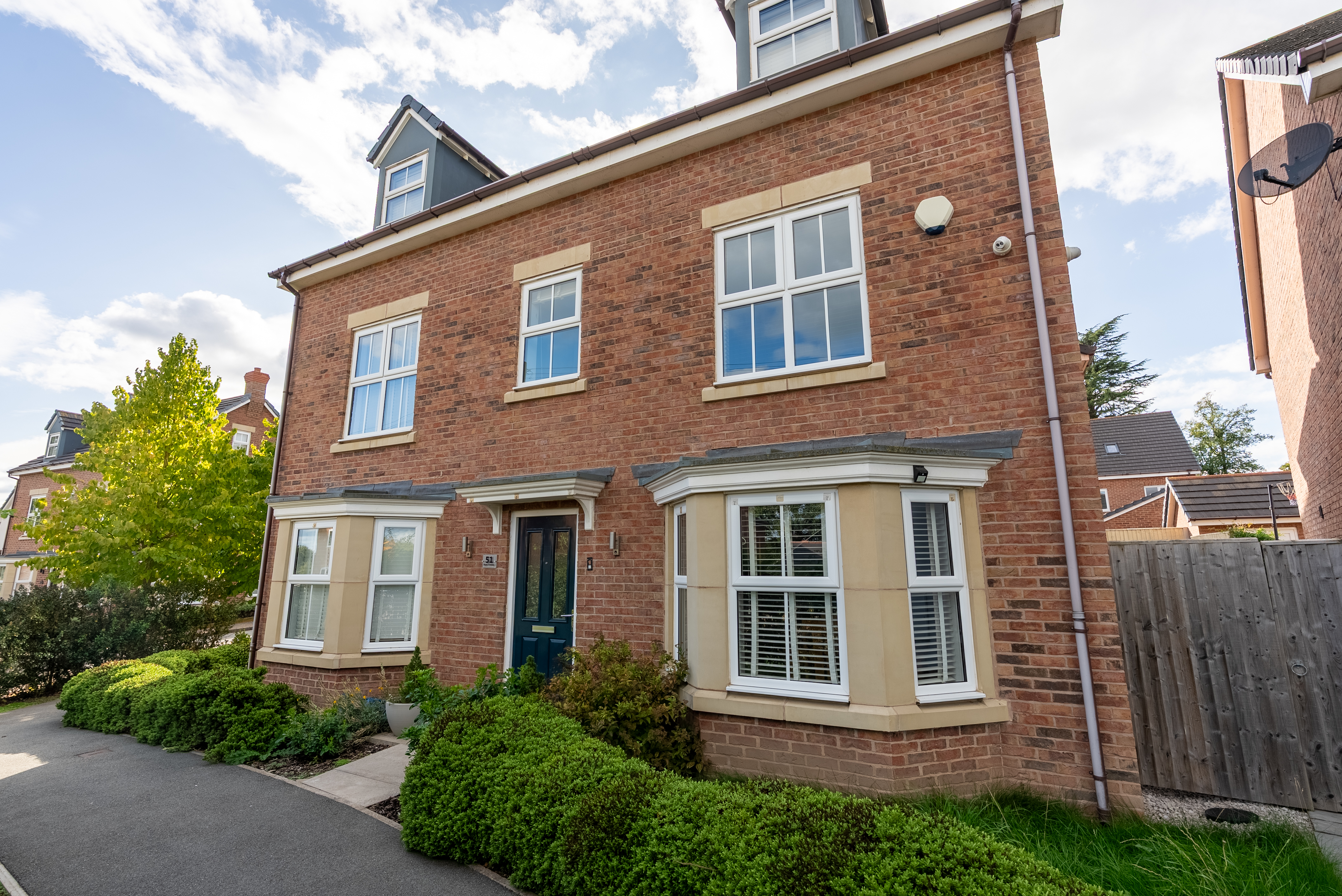 Gresford, Wrexham, LL12, photo 40