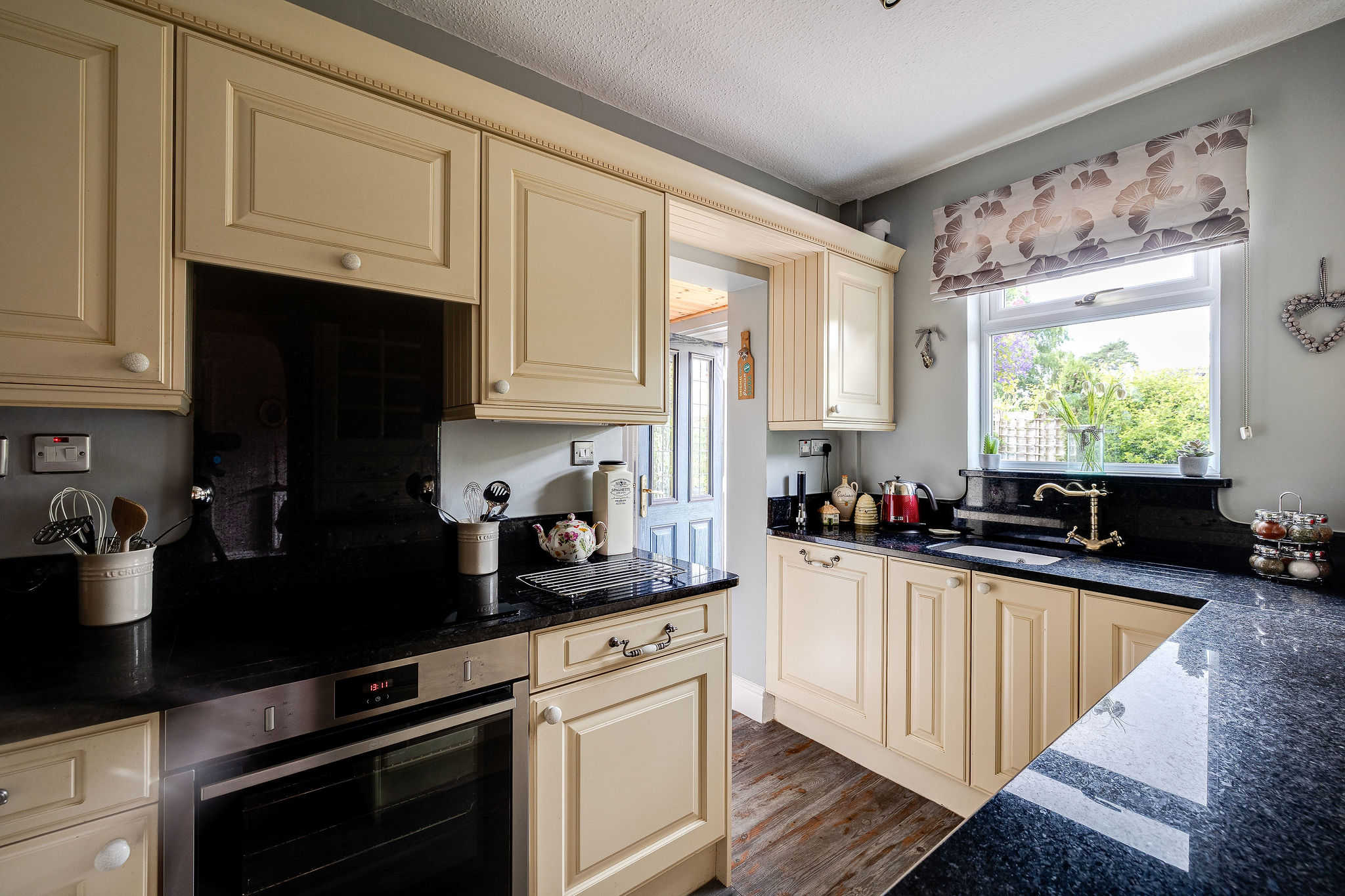 Dee Banks, Chester, CH3, photo 8