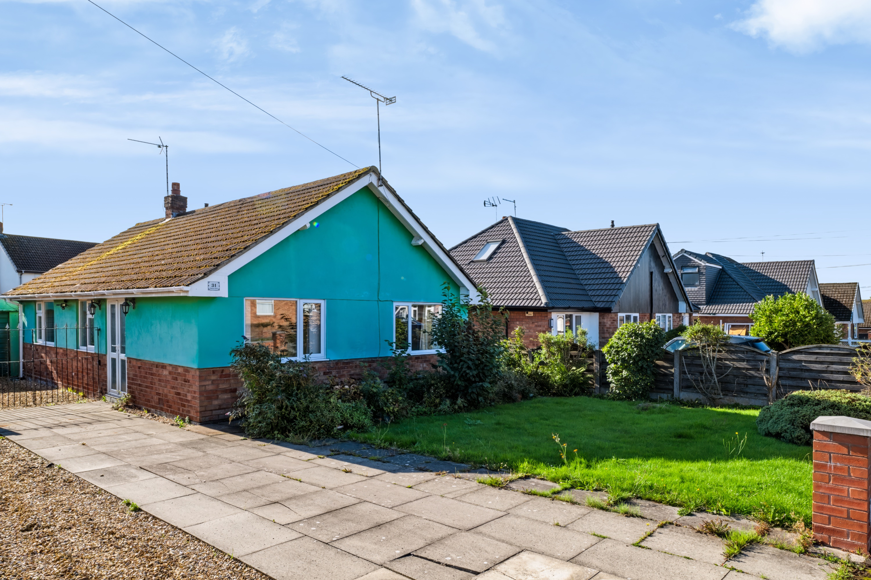 Oakmere Drive, Great Boughton, CH3