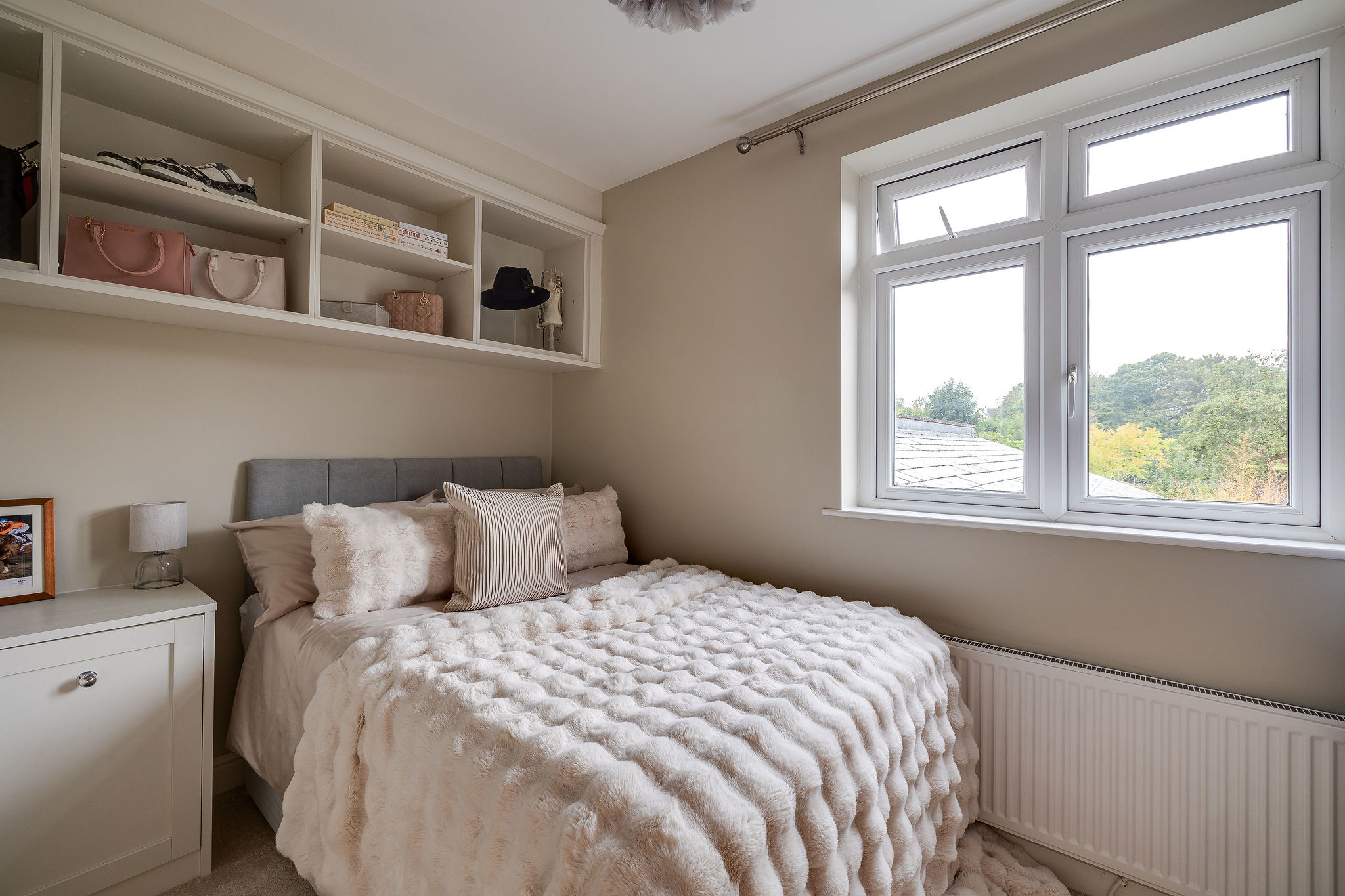 Mudhouse Lane, Burton, CH64, photo 17
